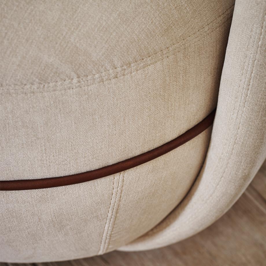 Sillón giratorio Wittmann Miles Lounge personalizable by Sebastian Herkner Austríaco en venta
