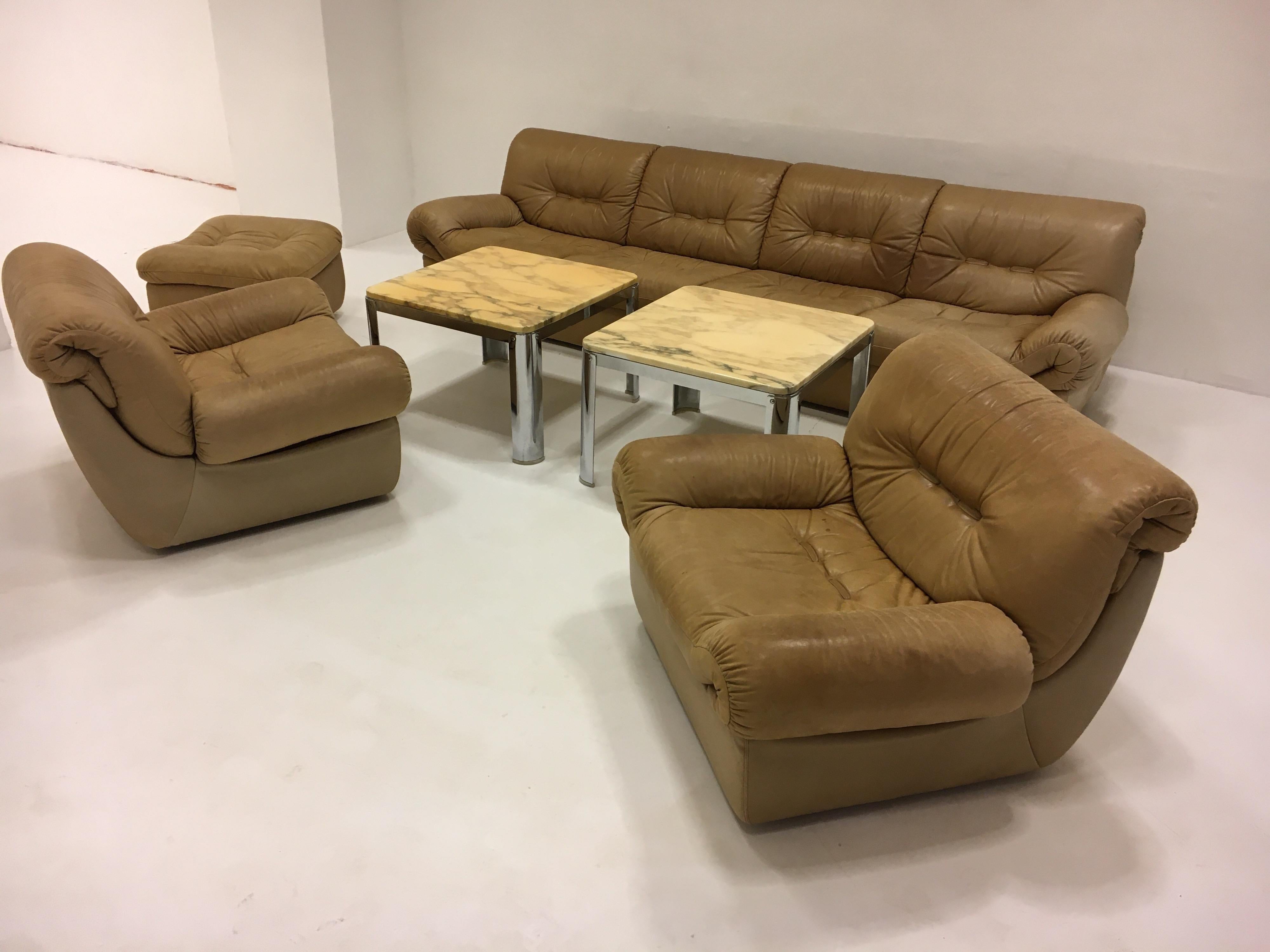 Late 20th Century Wittmann, Model 'Chairman' Sofa Suite Living Room Set, Patinated Leather, 1971 For Sale