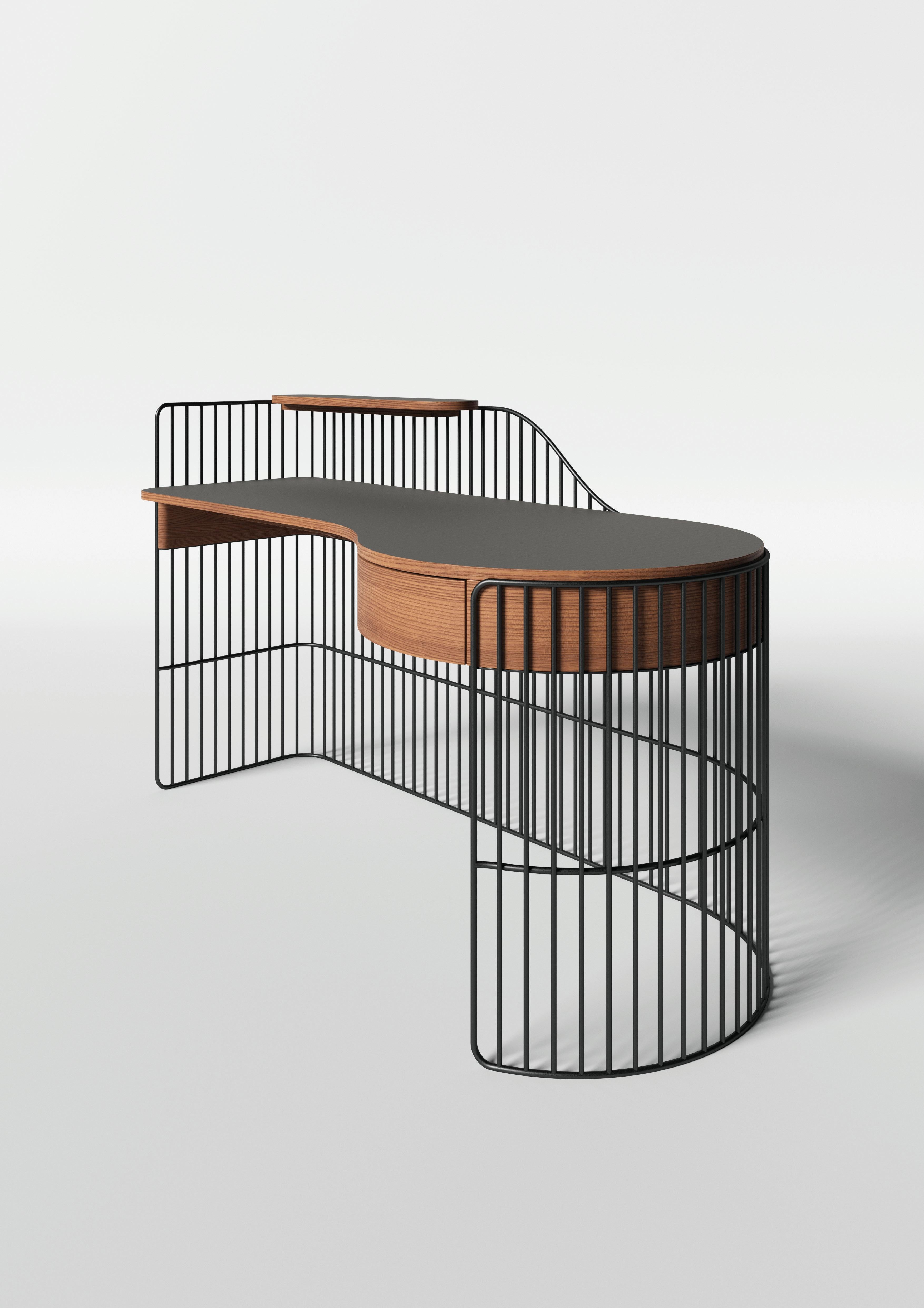 XXI secolo e contemporaneo Wittmann Paraside Bird Desk Designed by Luca Nichetto