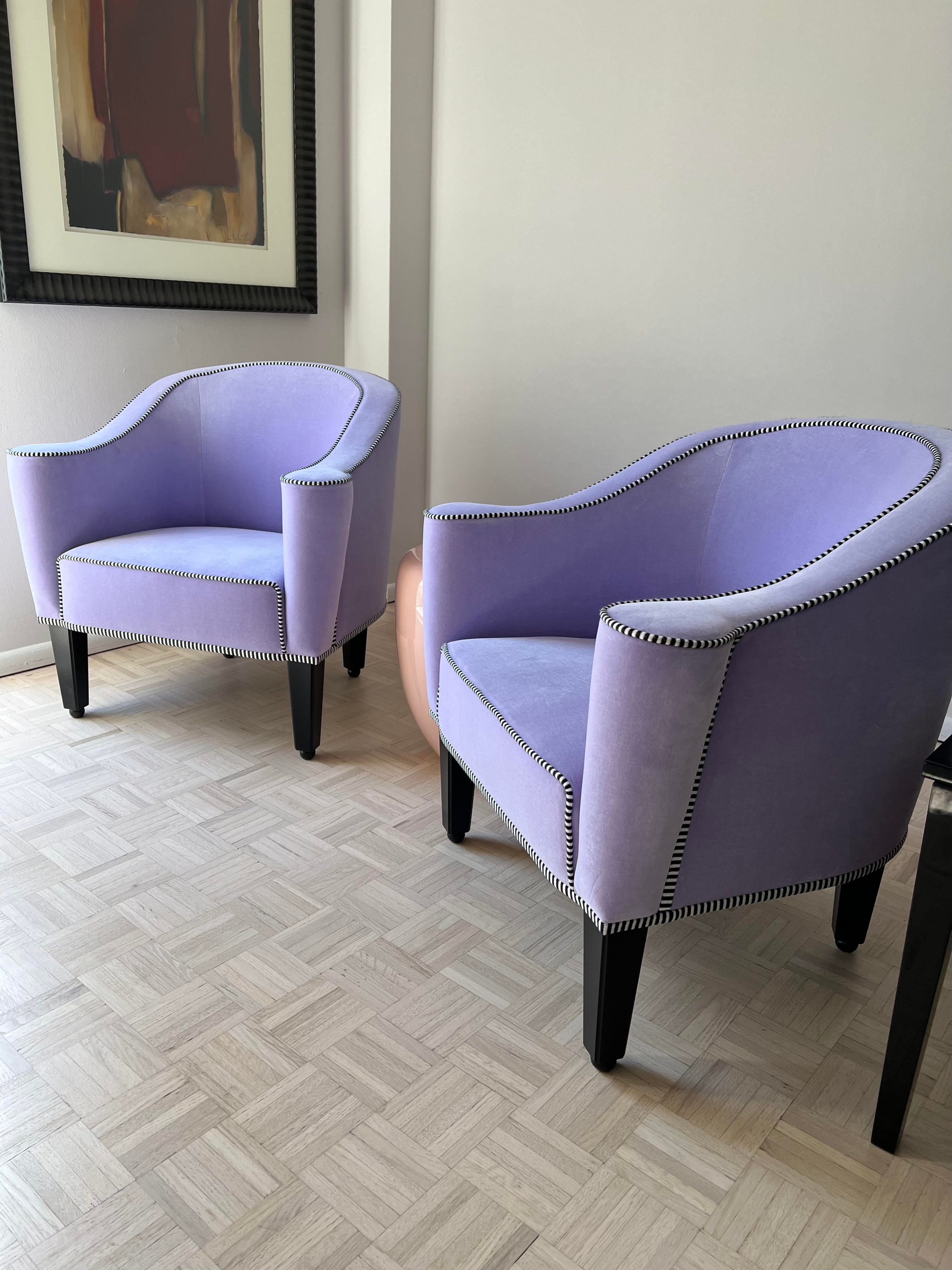 VILLA GALLIA ARMCHAIR
DESIGNED BY JOSEF HOFFMANN
Harold 3 Lilac 632
black/white piping.

Wood frame
fabric damaged in transit, otherwise new chairs.