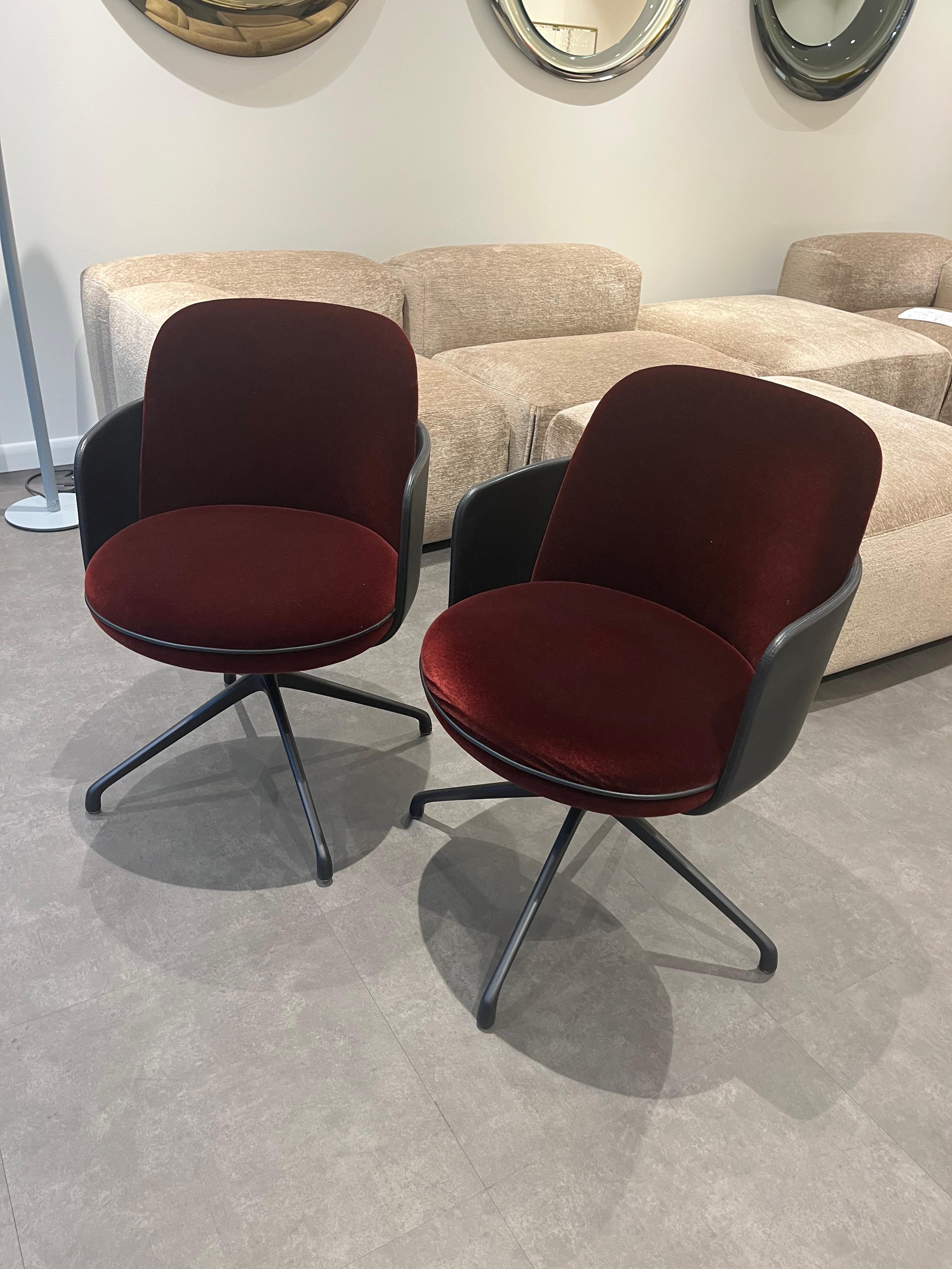 Contemporary Wittmann Set of Two Velvet Swivel Merwyn Armchairs by Sebastian Herkner in STOCK For Sale