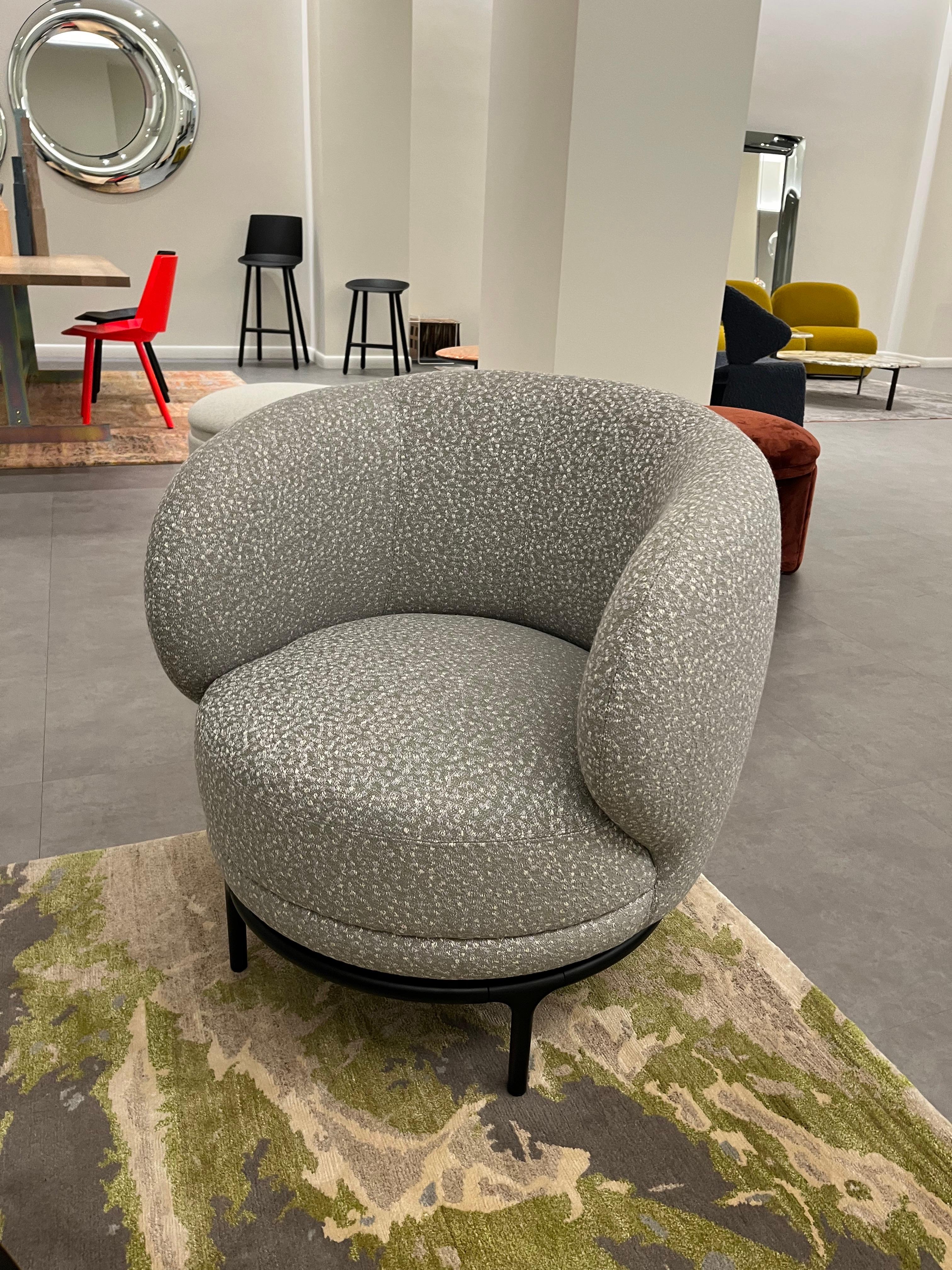 Fabric Wittmann Vuelta 72 Swivel Lounge Chair by Jaime Hayon in STOCK
