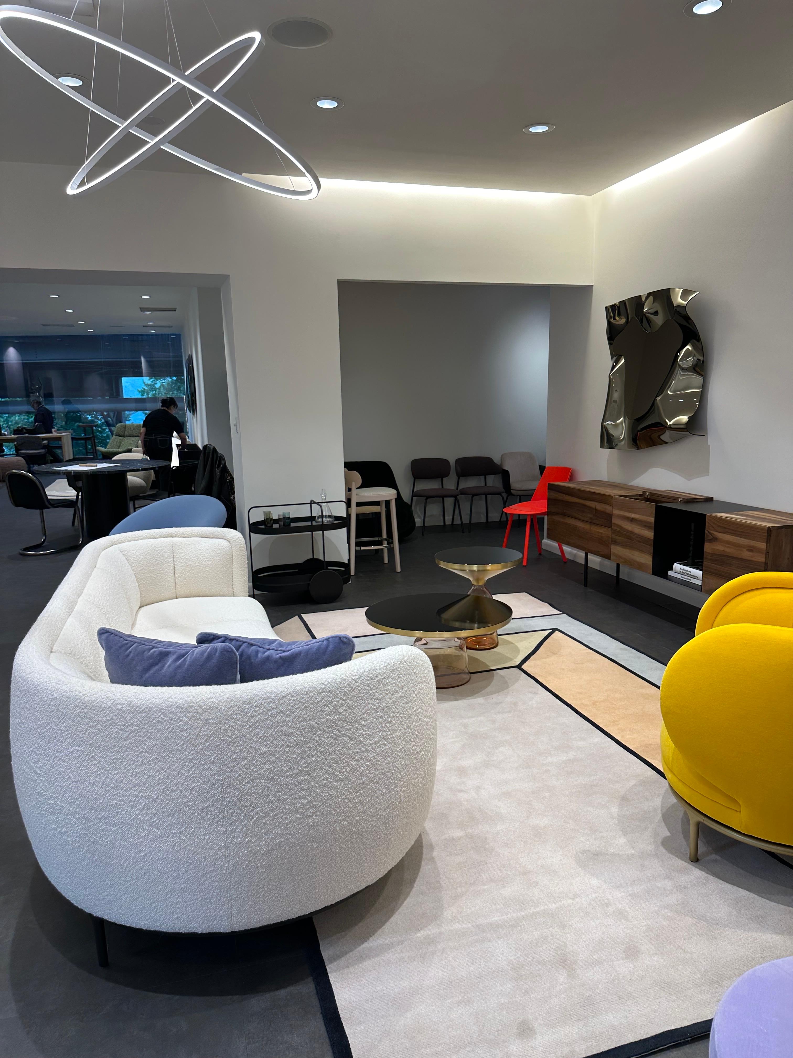 Wittmann Vuelta Lounge Sofa di  Jaime Hayon in STOCK In condizioni ottime in vendita a New York, NY