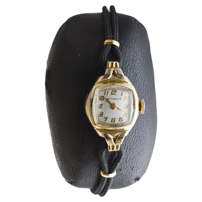 Wittnauer Art Deco Ladies Watch all Original from 1940 display picture 1