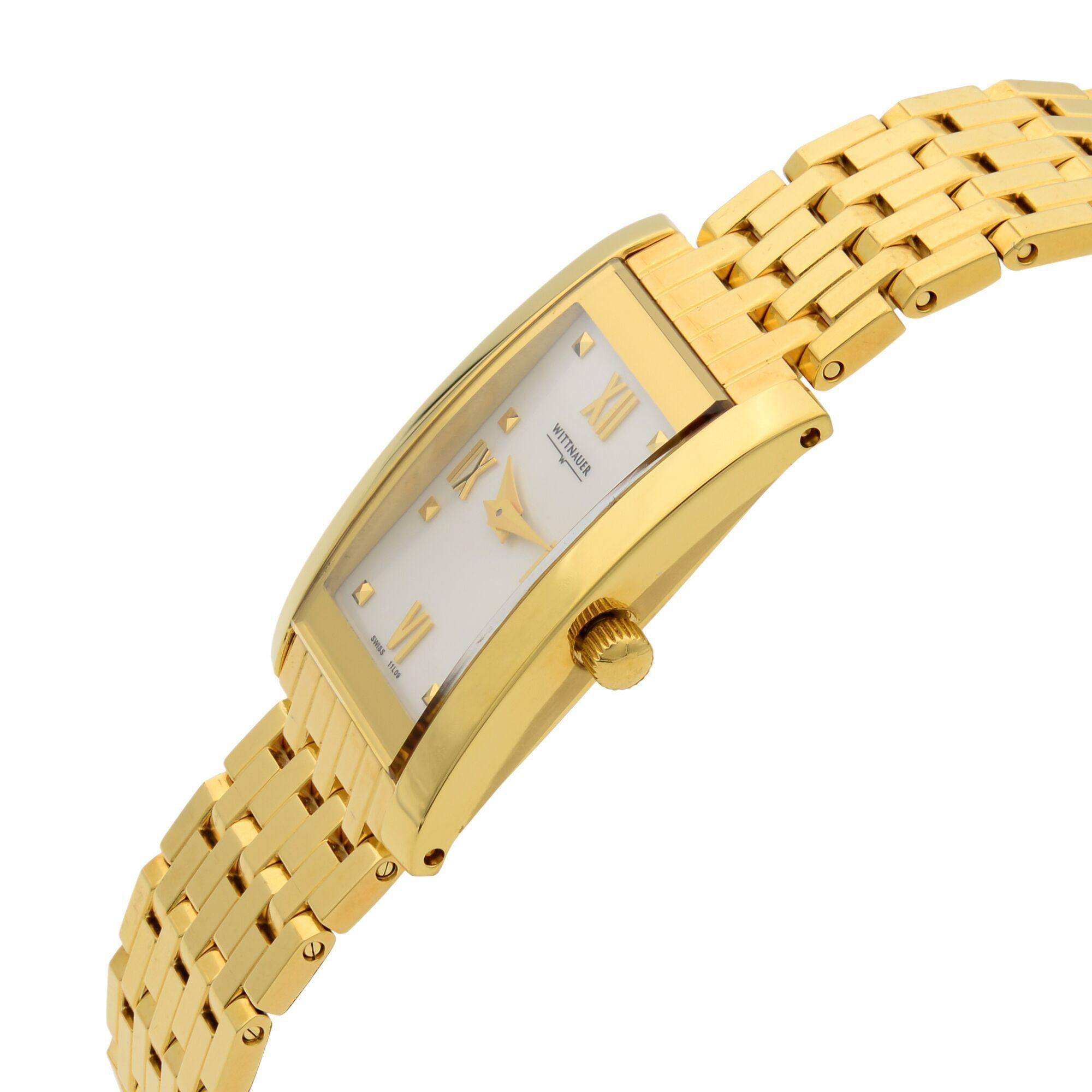 Wittnauer Ovation Kollektion 23K Gold Finish Stahl Damenuhr 11L09 im Zustand „Gut“ in New York, NY