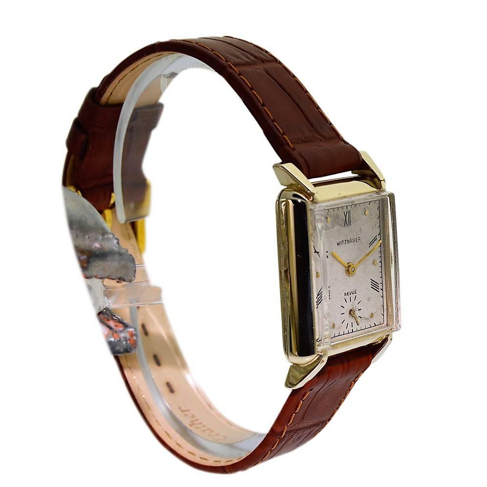 Wittnauer Yellow Gold Filled Art Deco Manual Wristwatch, circa 1940s In Excellent Condition In Long Beach, CA