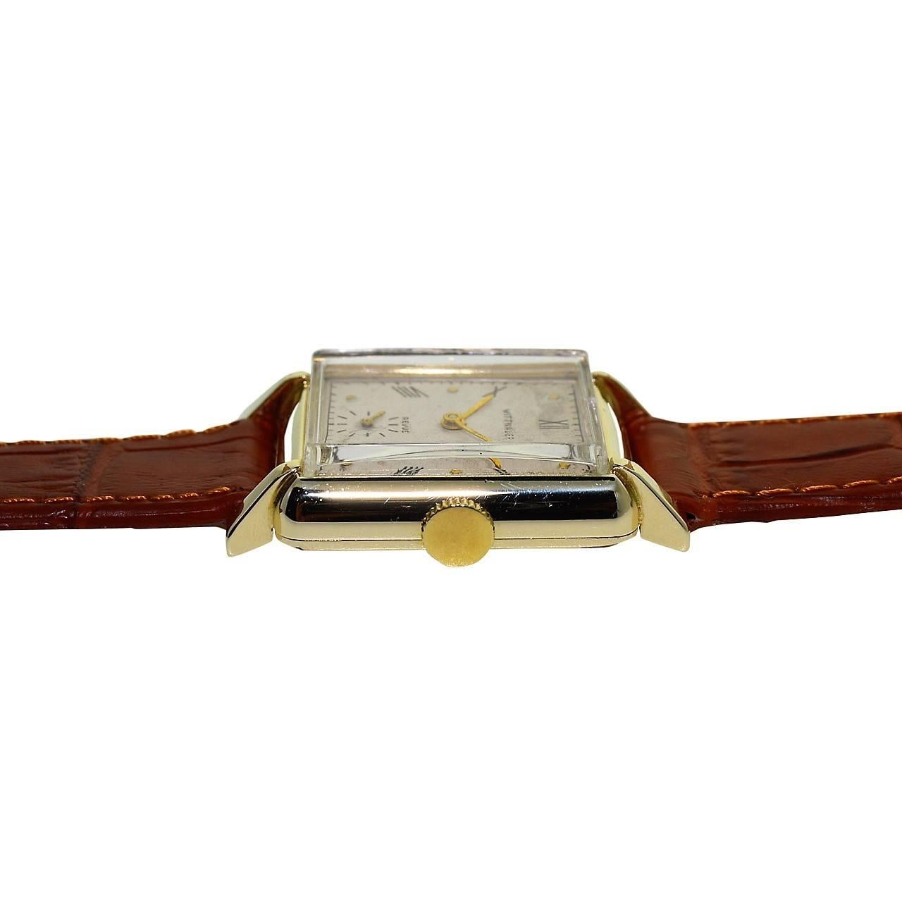 Wittnauer Yellow Gold Filled Art Deco Manual Wristwatch, circa 1940s 1