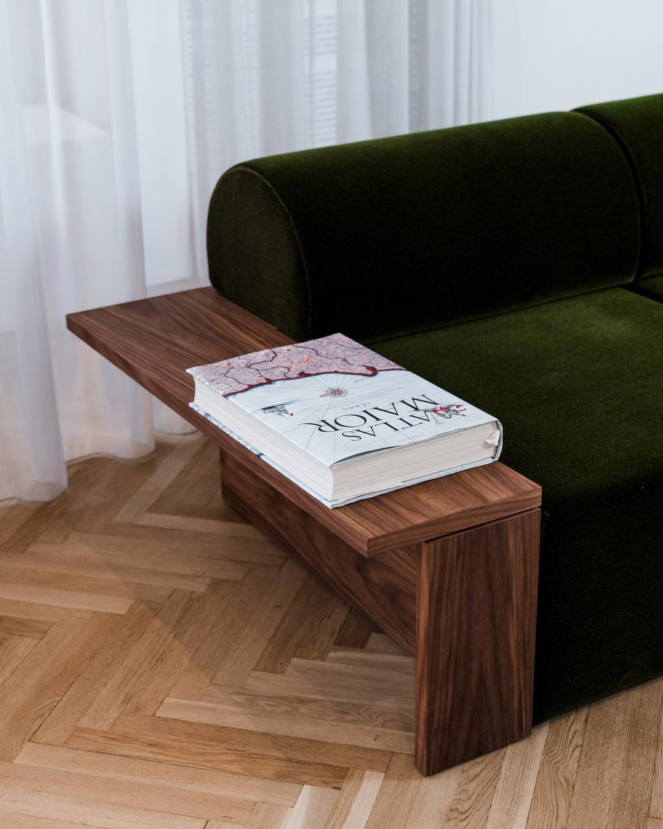 Danish Wittorin sofa (2 modules), modular sofa in walnut and green upholstery For Sale