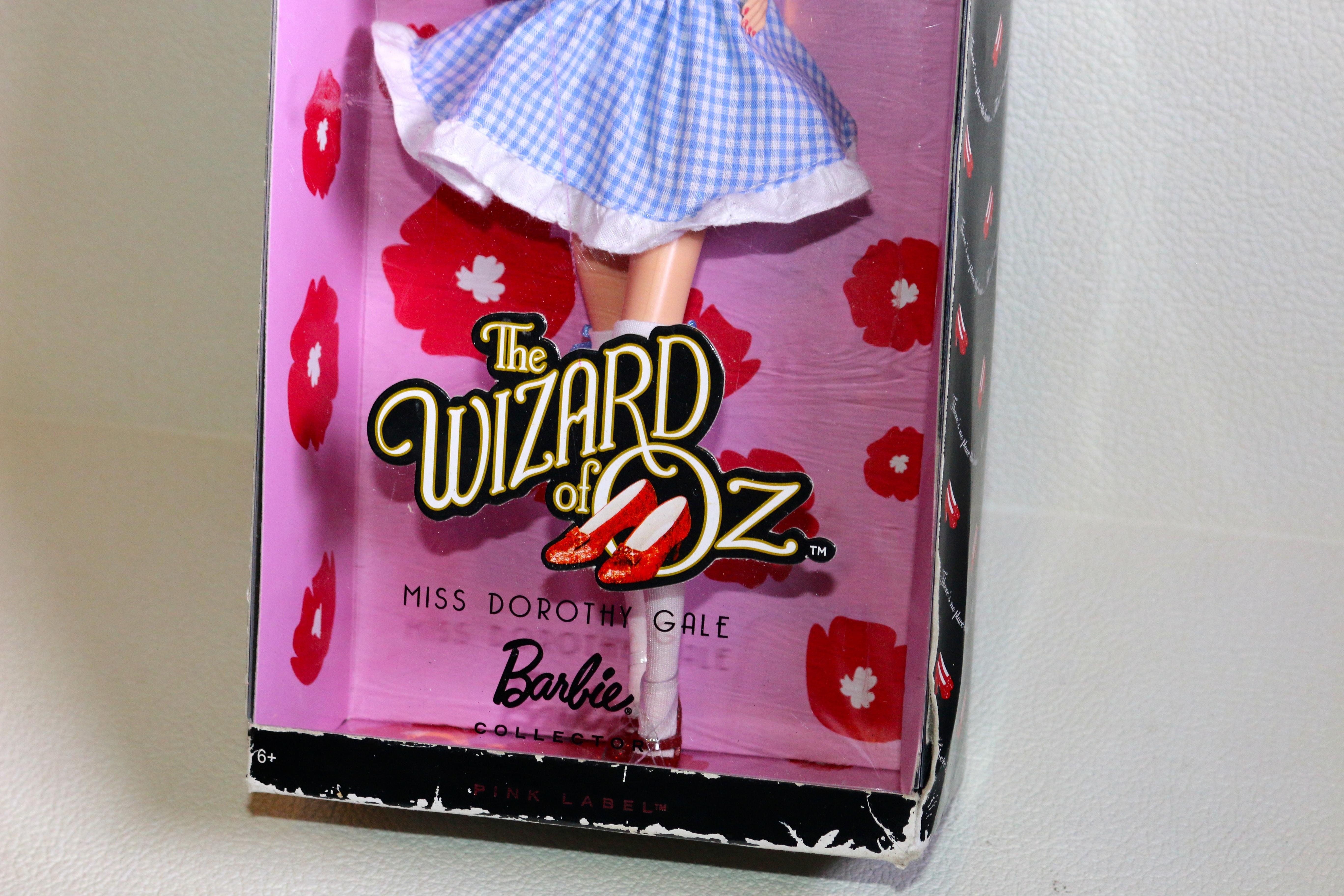 Celebrity and movie star Barbie dolls
Series:
Wizard of OZ, Dorothy Gale.