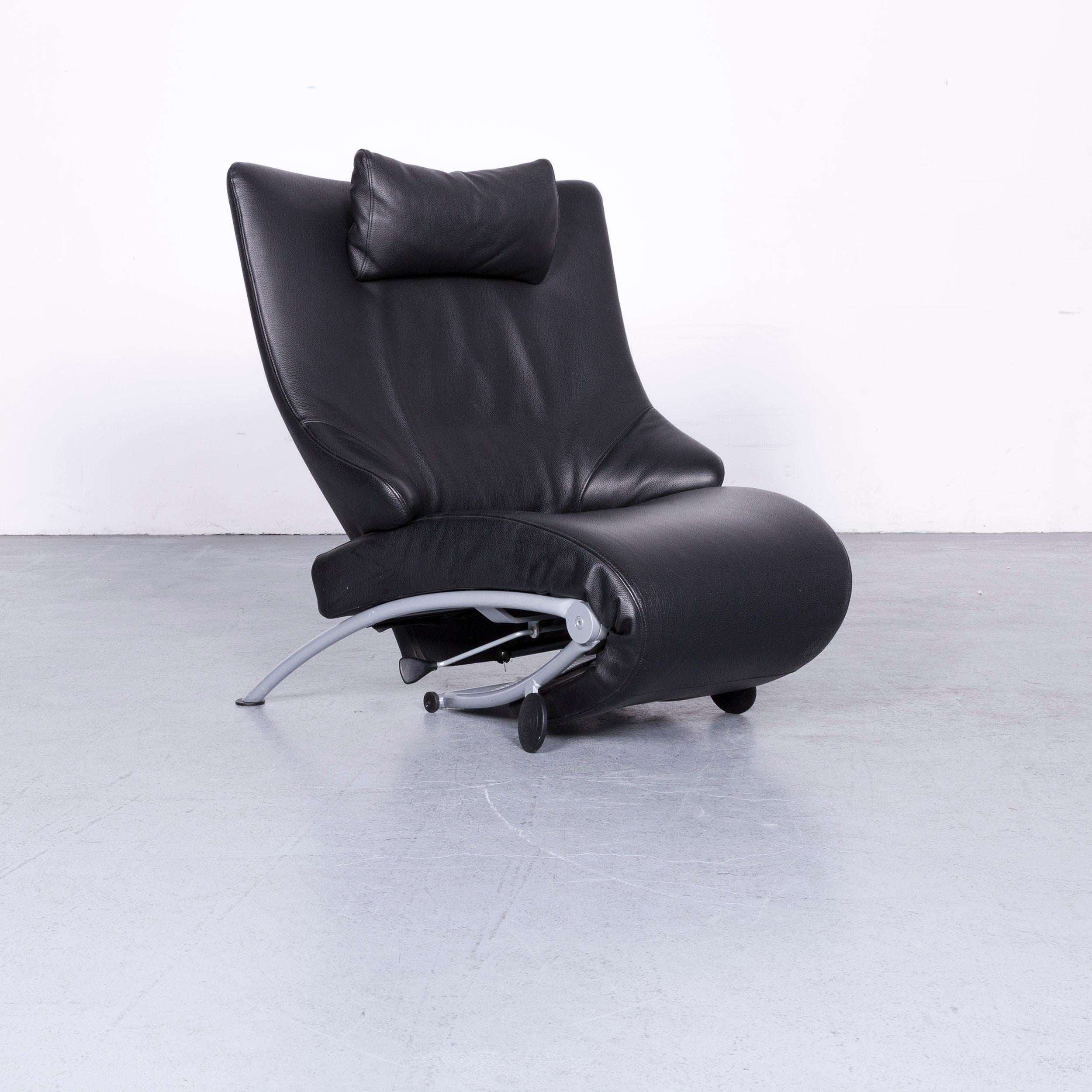 We bring to you a WK Wohnen solo 699 designer leather chair black one-seat.

















  