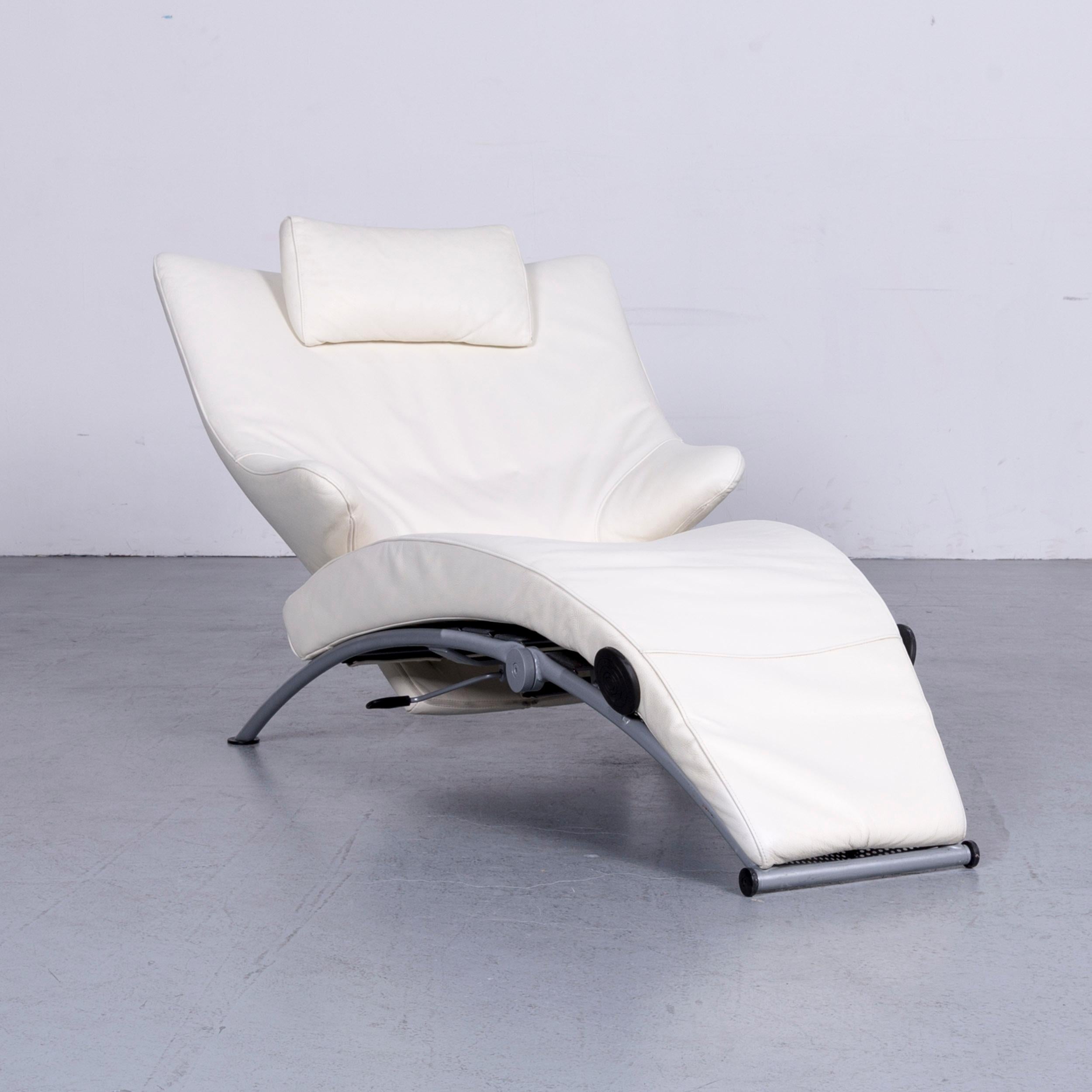 German WK Wohnen Solo 699 Designer Leather Chair White One-Seat