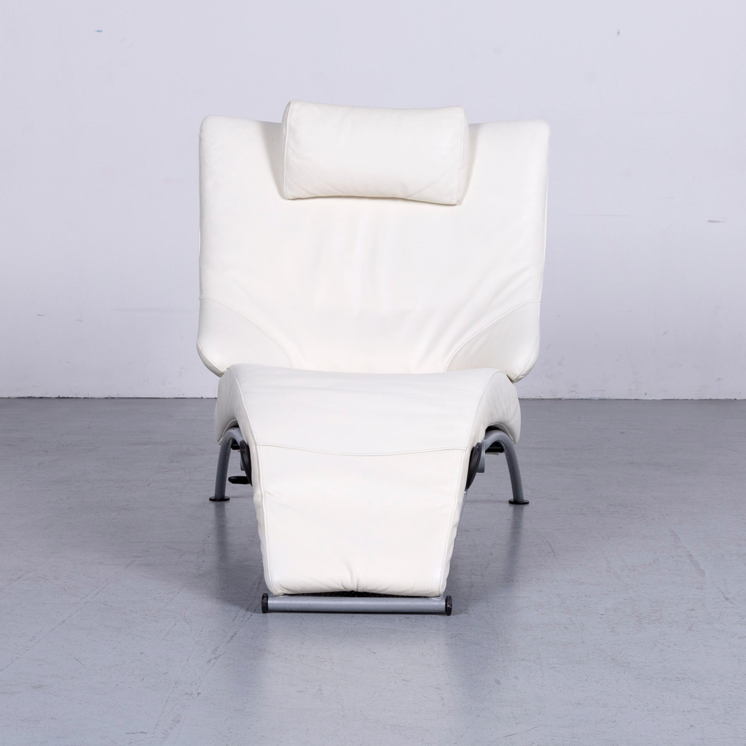 WK Wohnen Solo 699 Designer Leather Chair White One-Seat In Good Condition In Cologne, DE