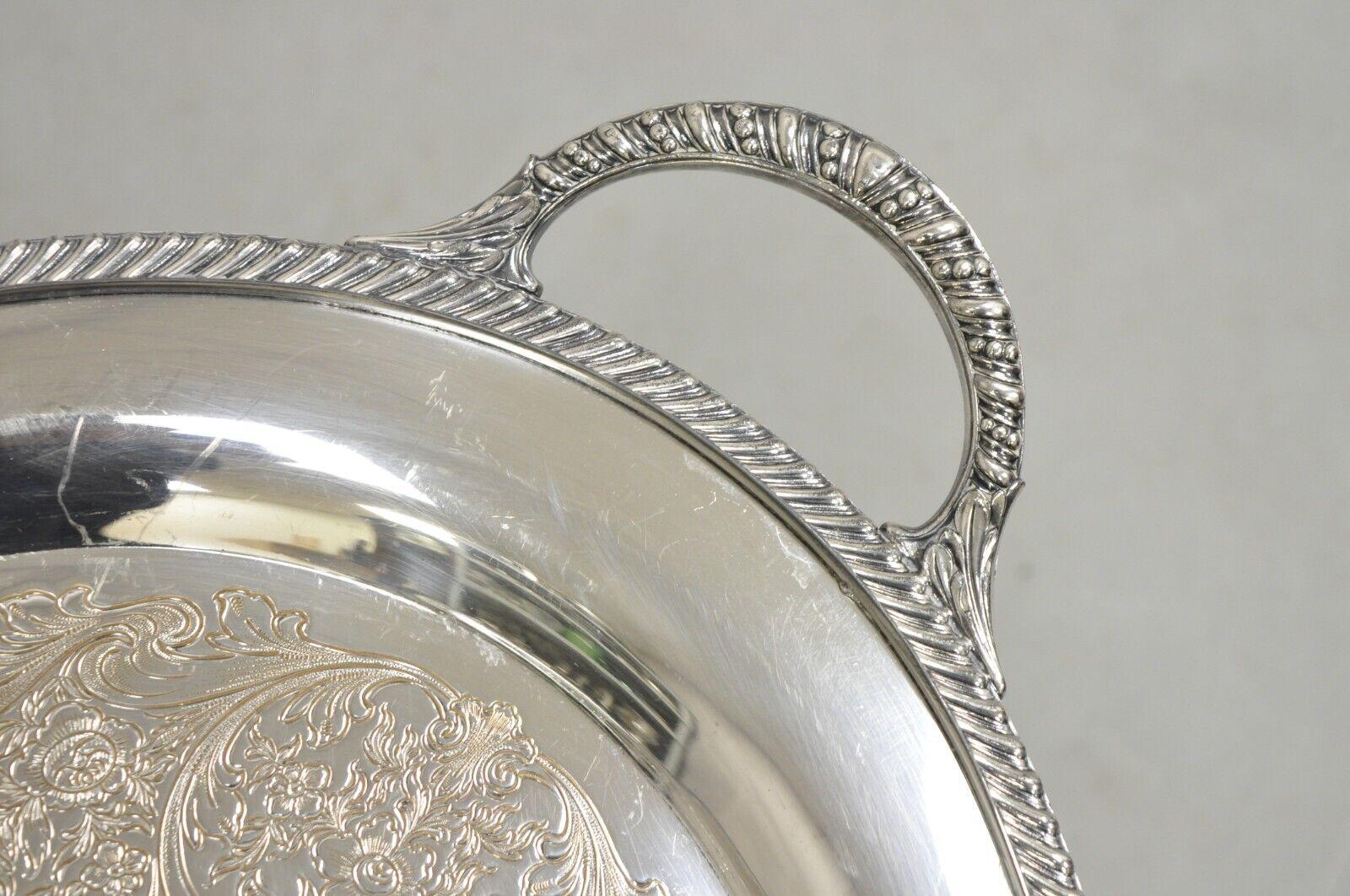 WM Rogers 4082 Silver Plated Victorian Oval Serving Platter Tray In Good Condition For Sale In Philadelphia, PA