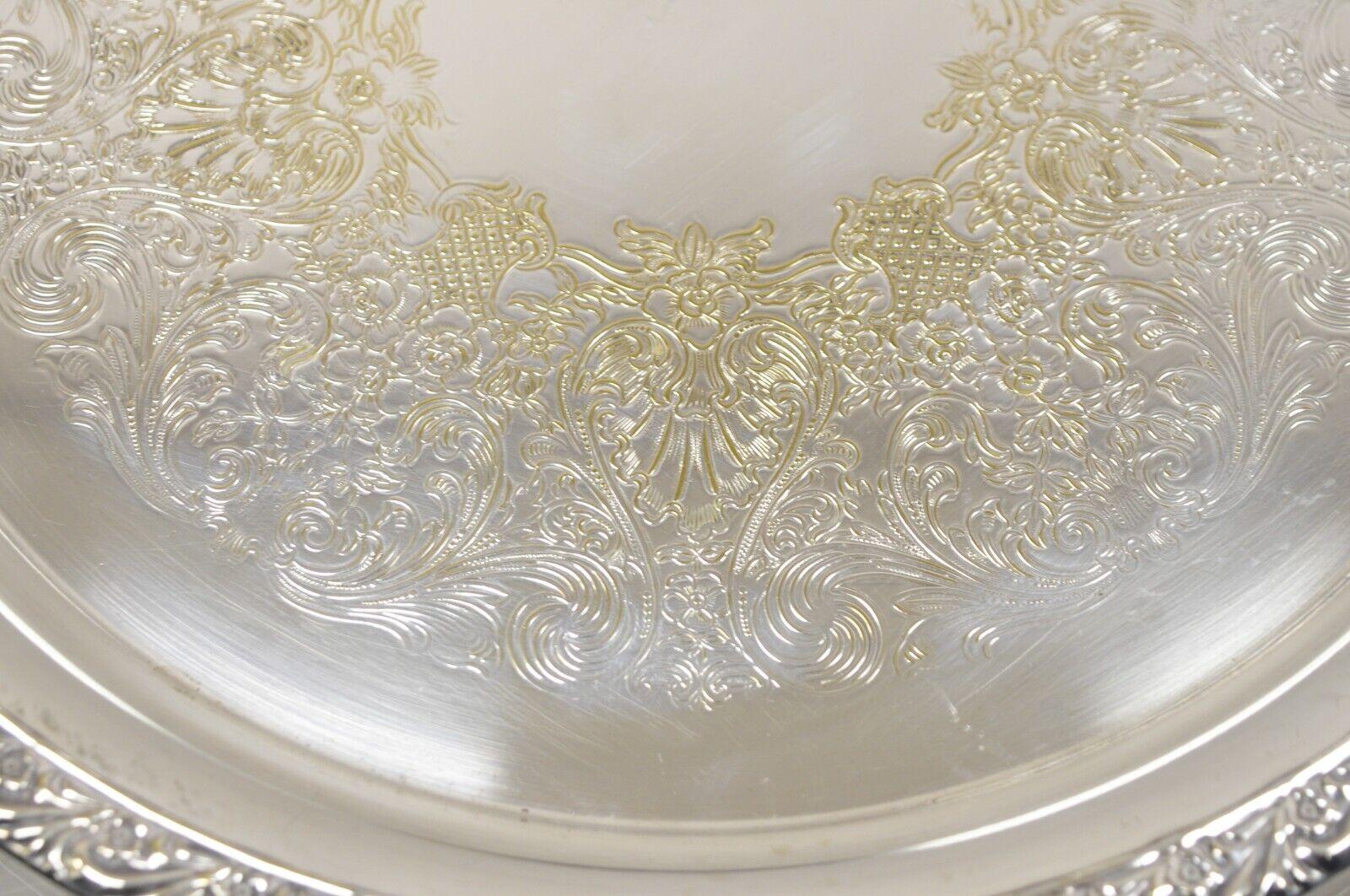 WM Rogers 771 Silver Plated Round Etched Serving Platter Tray In Good Condition For Sale In Philadelphia, PA