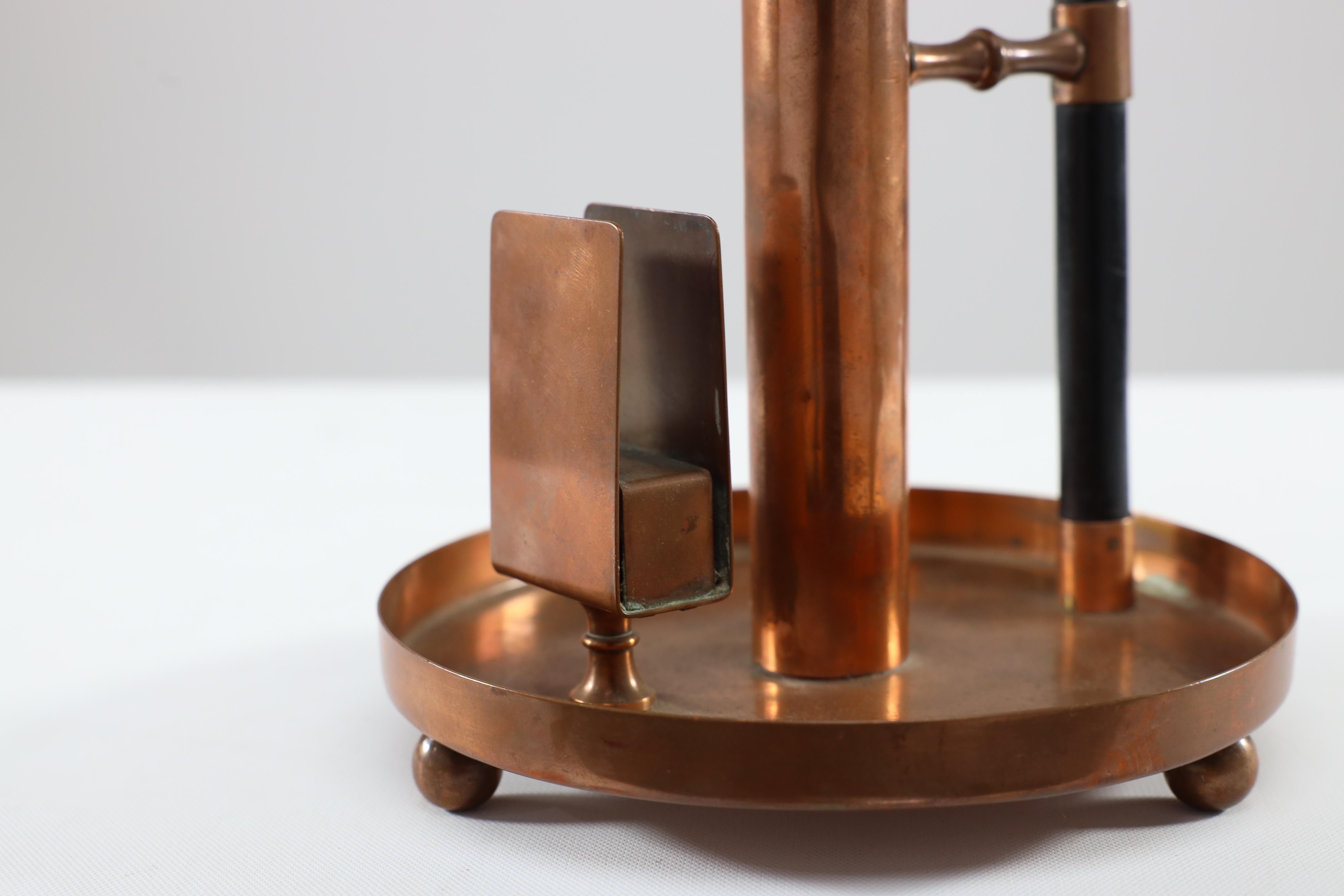 Inizio XX secolo WMF. Candeliere da camera in rame dell'Aesthetic Movement nello stile di Dresser del Dr. C. in vendita