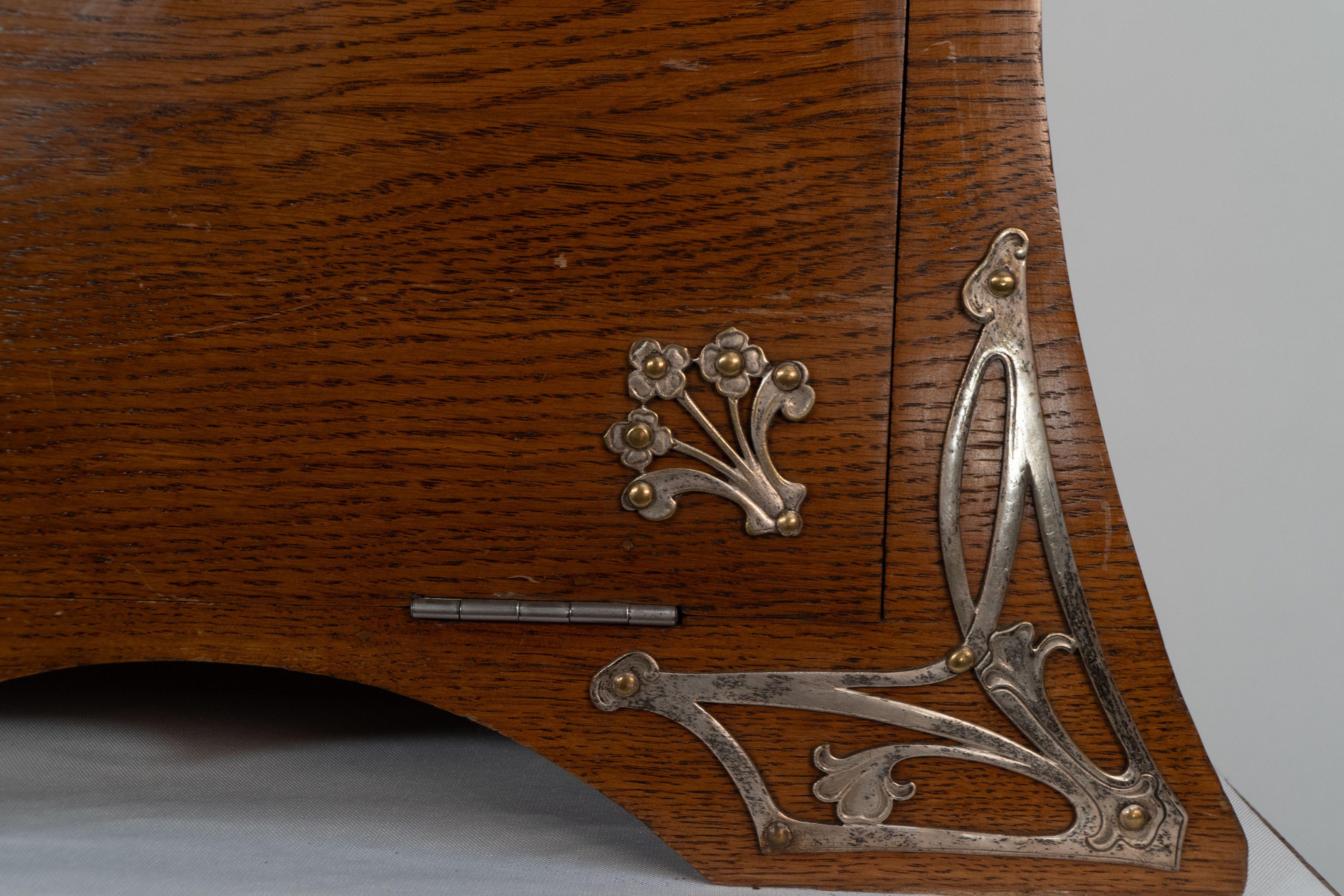 Service de couverts Art Nouveau 123 pièces pour 12 places en vente 6