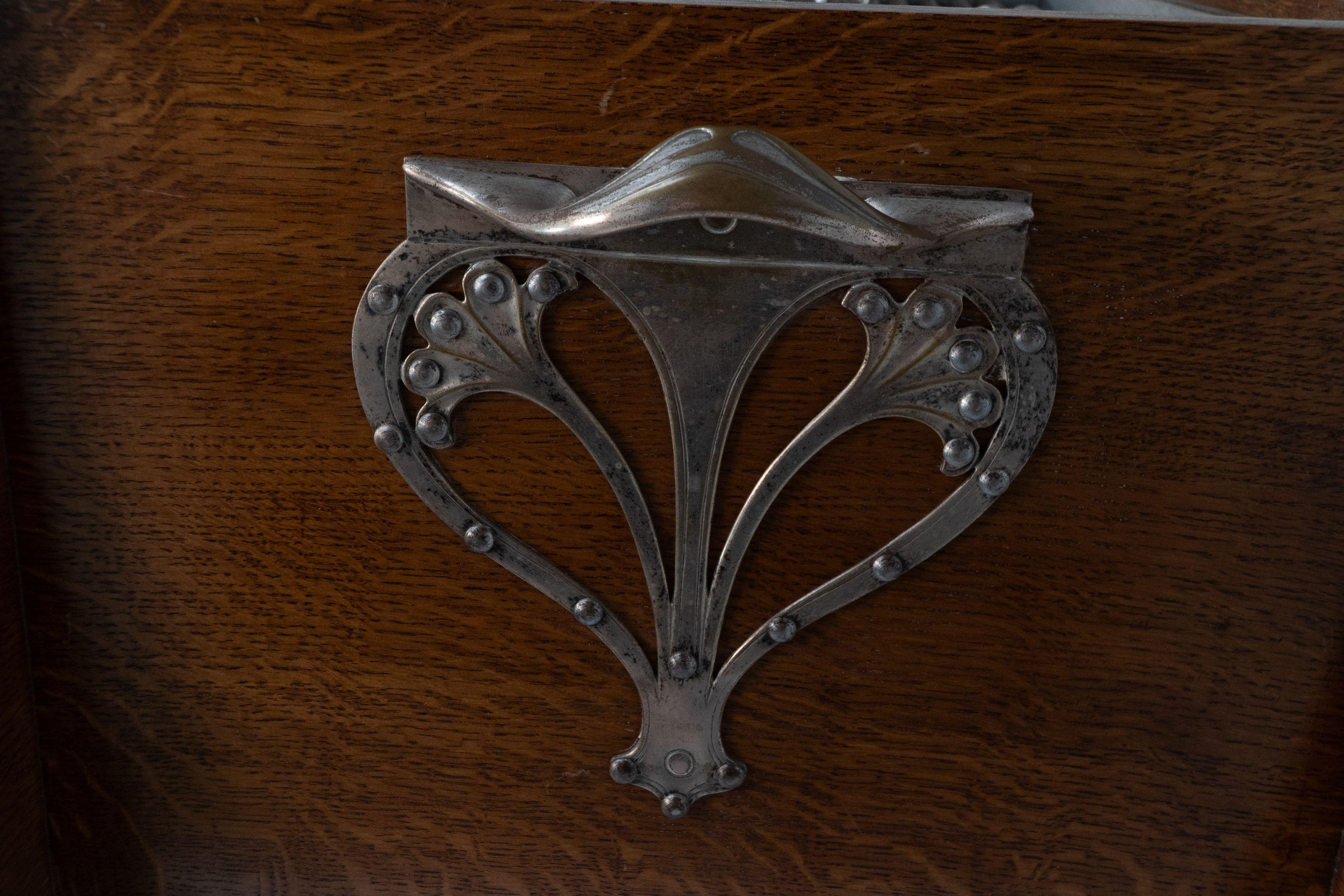 Service de couverts Art Nouveau 123 pièces pour 12 places en vente 10