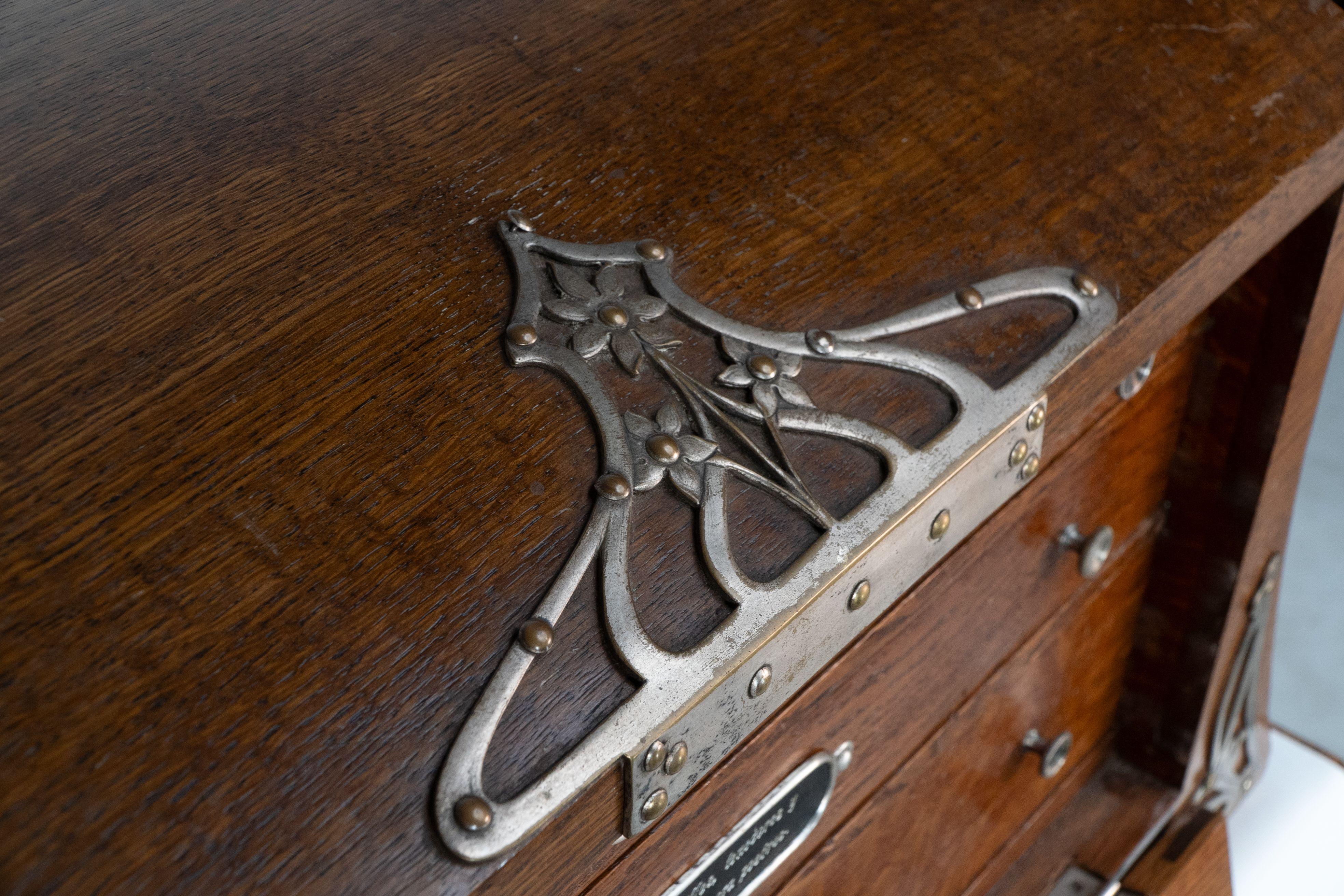 Service de couverts Art Nouveau 123 pièces pour 12 places en vente 11
