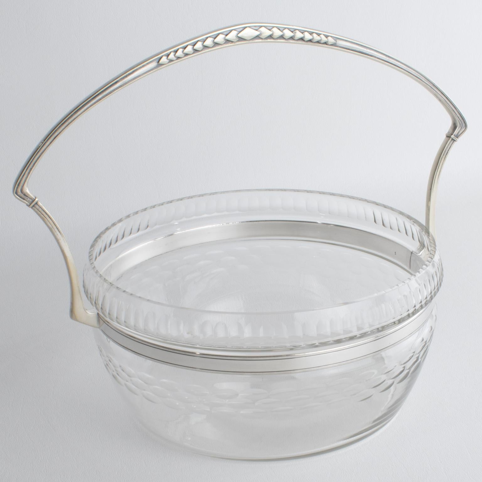 Placcato argento WMF Art Deco in cristallo e placca d'argento Caviar Bowl Dish Chiller Server circa 1930 in vendita