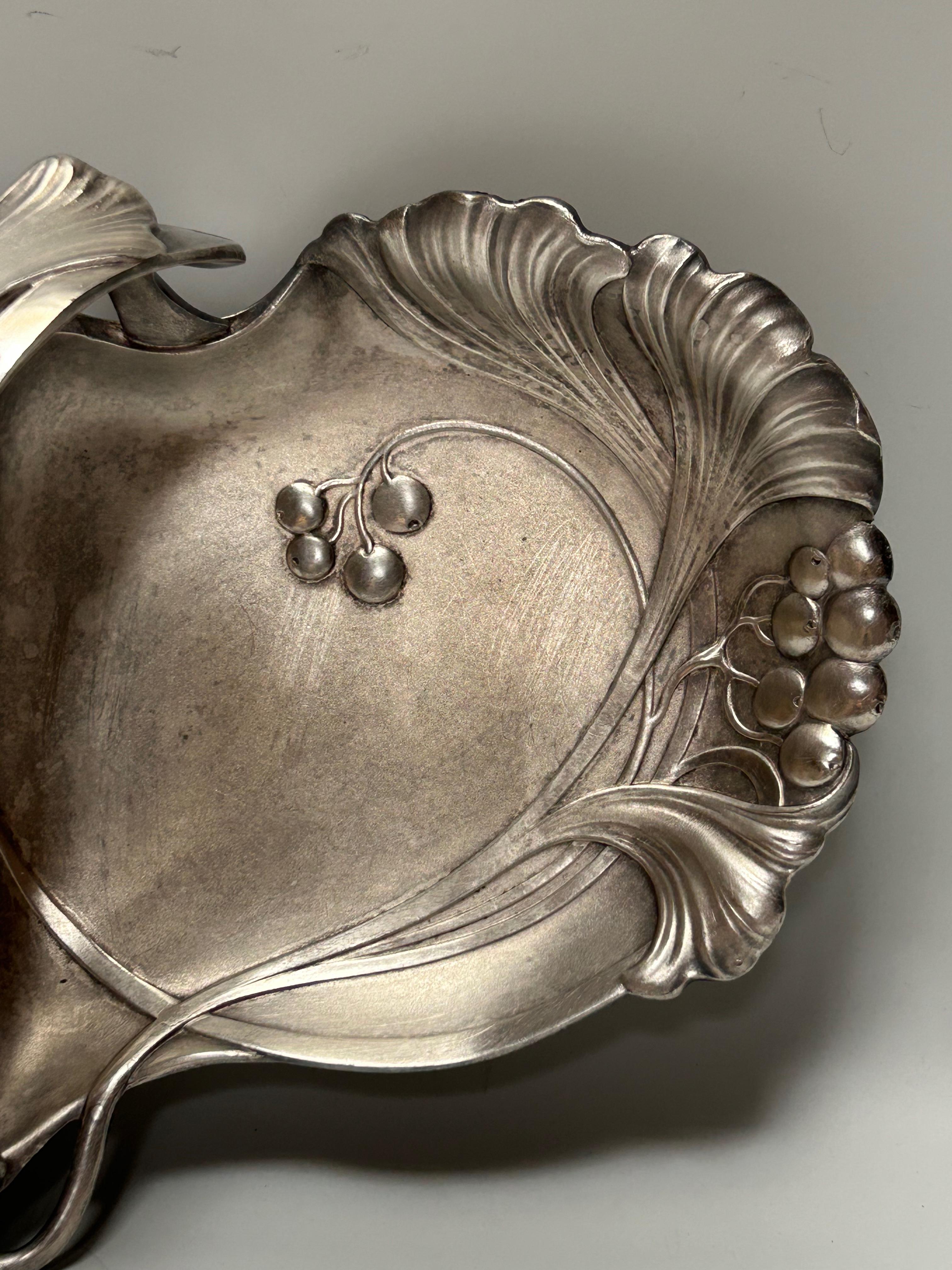 WMF Art Nouveau Aperitif Serving Tray In Excellent Condition For Sale In NANTES, FR