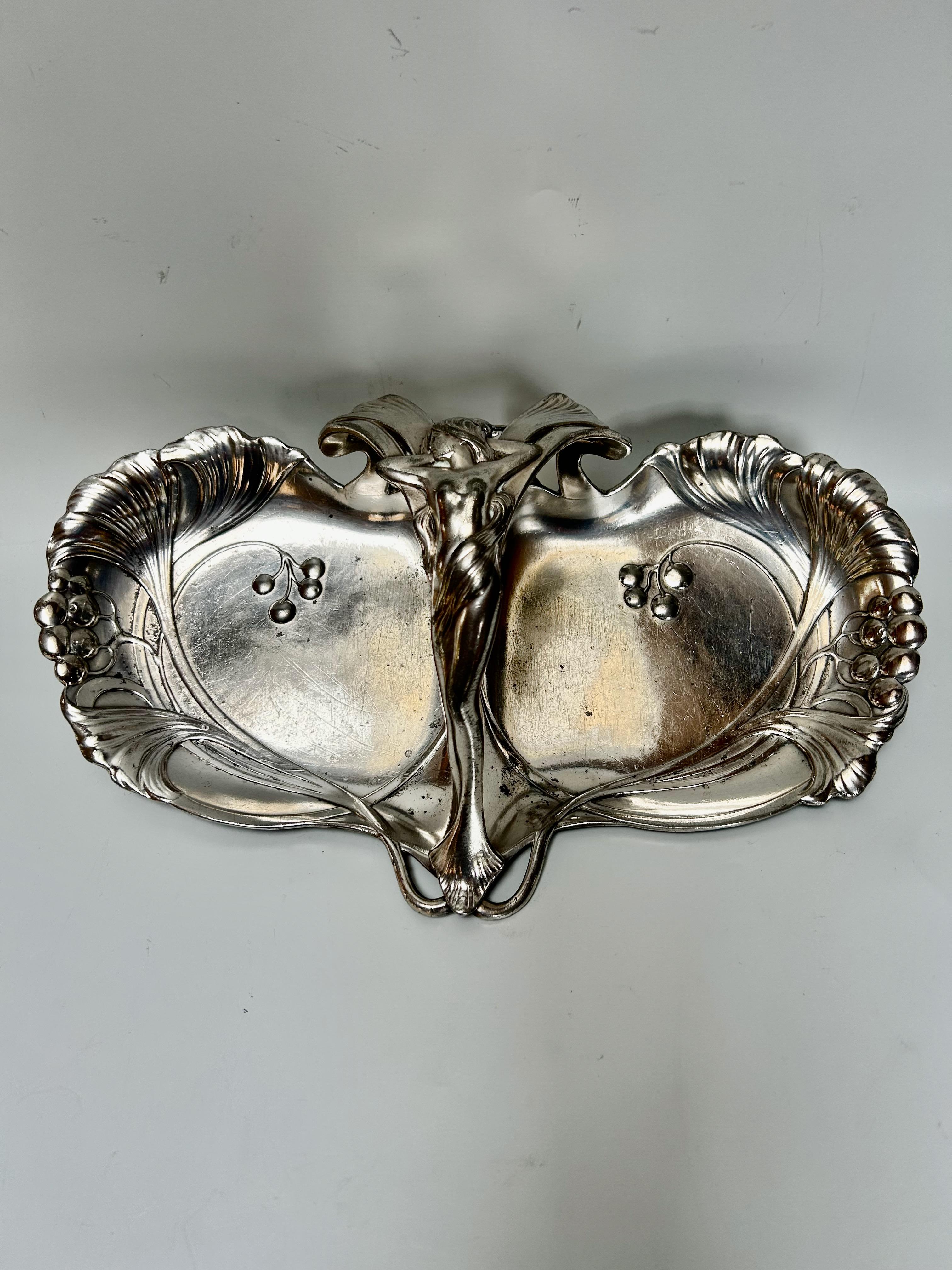 WMF Art Nouveau Aperitif Serving Tray In Good Condition For Sale In NANTES, FR