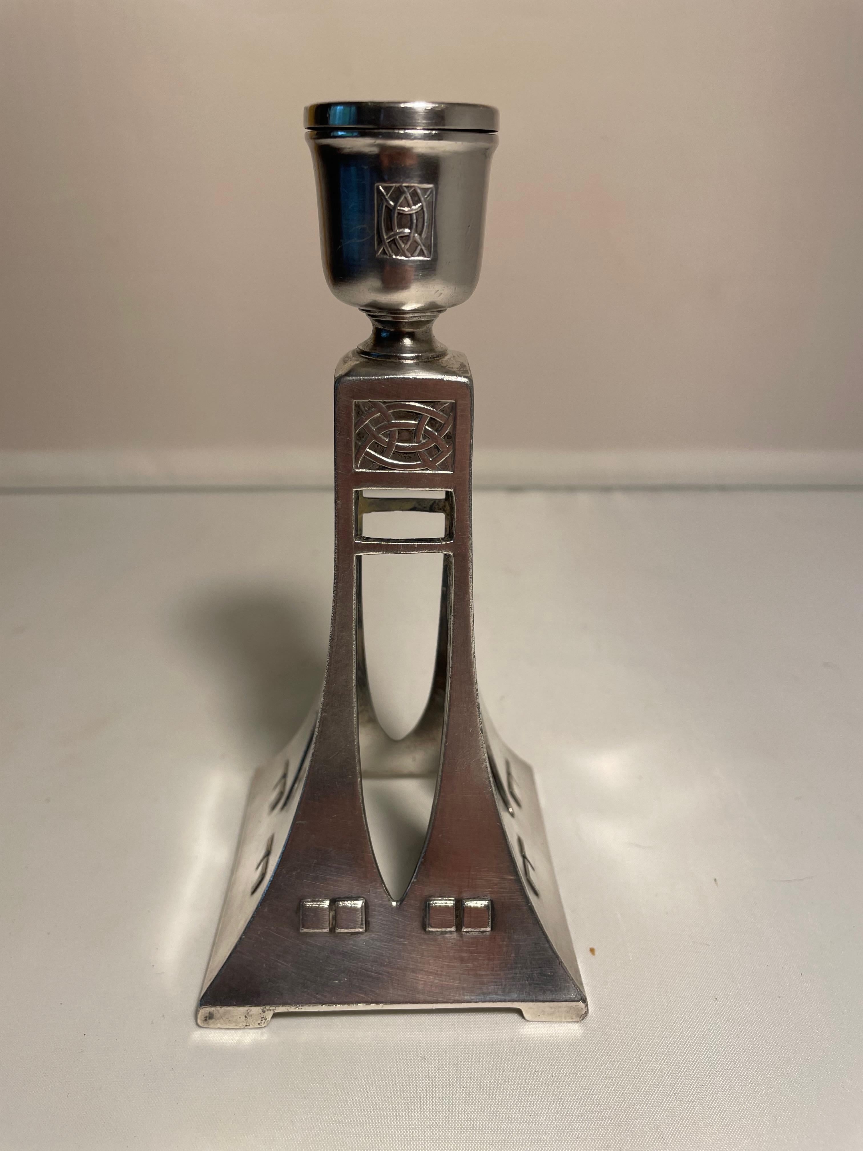 Tedesco Candeliere WMF in stile Art Nouveau. Germania 1906. Placcato in argento. in vendita