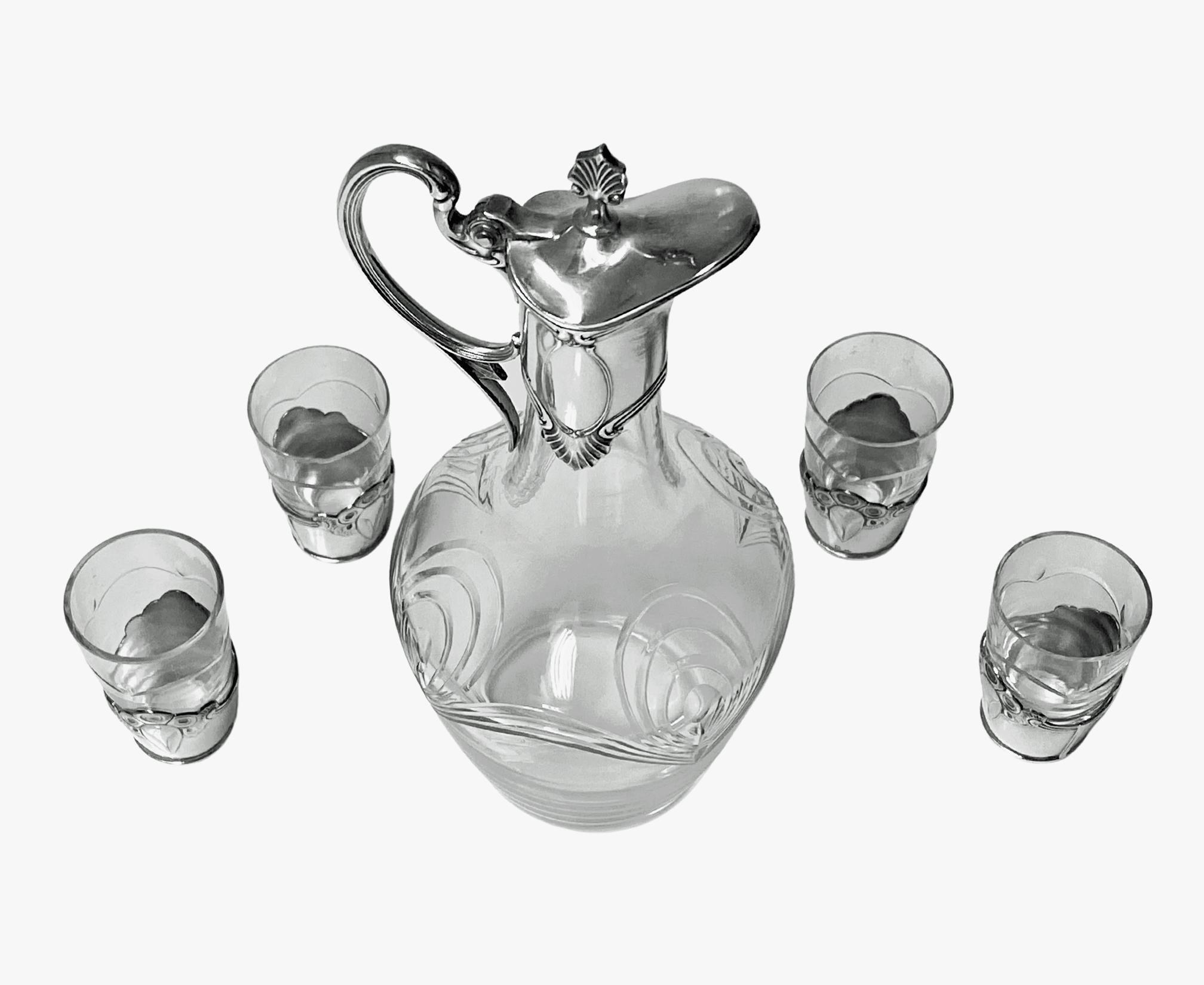 WMF Juego de licor Art Nouveau de cristal tallado y plateado C.1900 en Bueno estado para la venta en Toronto, Ontario