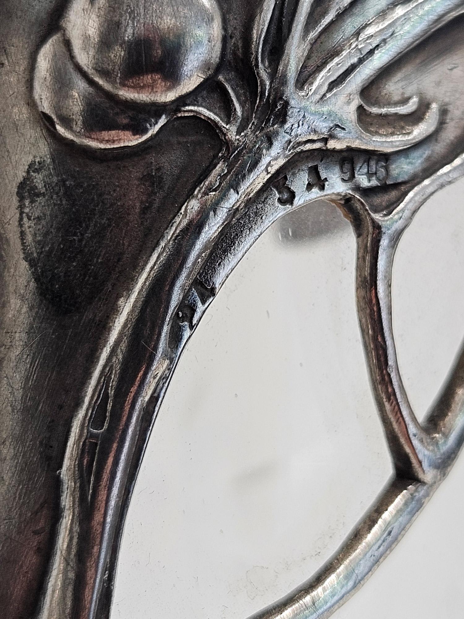 Carafe à vin Art Nouveau WMF avec poignée sirène, Allemagne, vers 1901 en vente 7