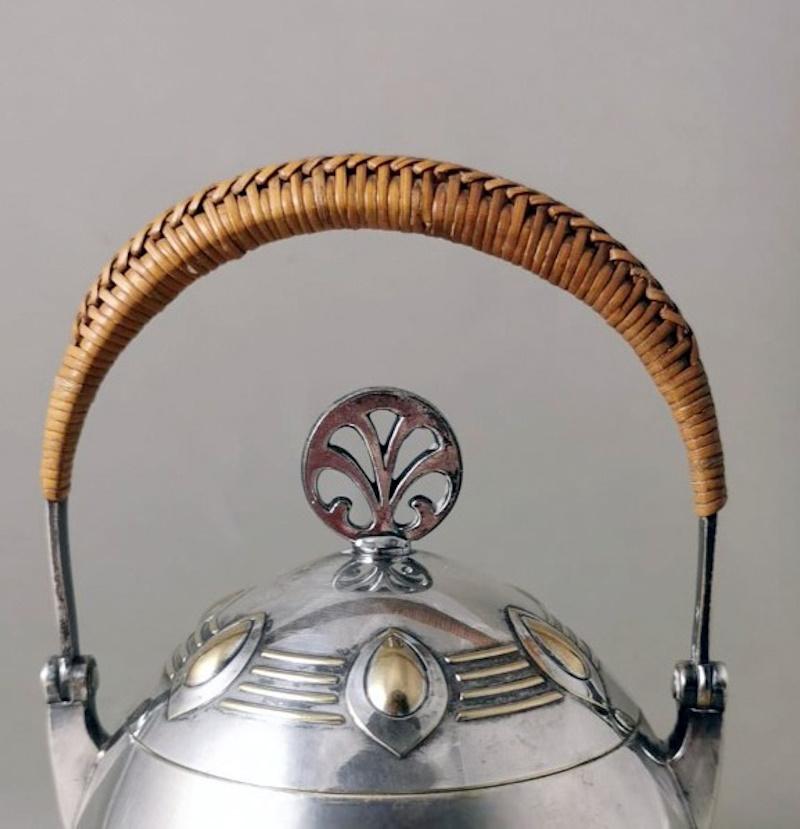 WMF Art Nouveau German Silver-Plated Metal Sugar Bowl. In Good Condition For Sale In Prato, Tuscany