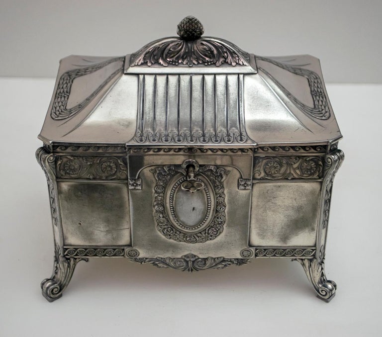 WMF Art Nouveau Germany Silver Plate Jewelery Box, 1900s In Good Condition For Sale In Puglia, Puglia