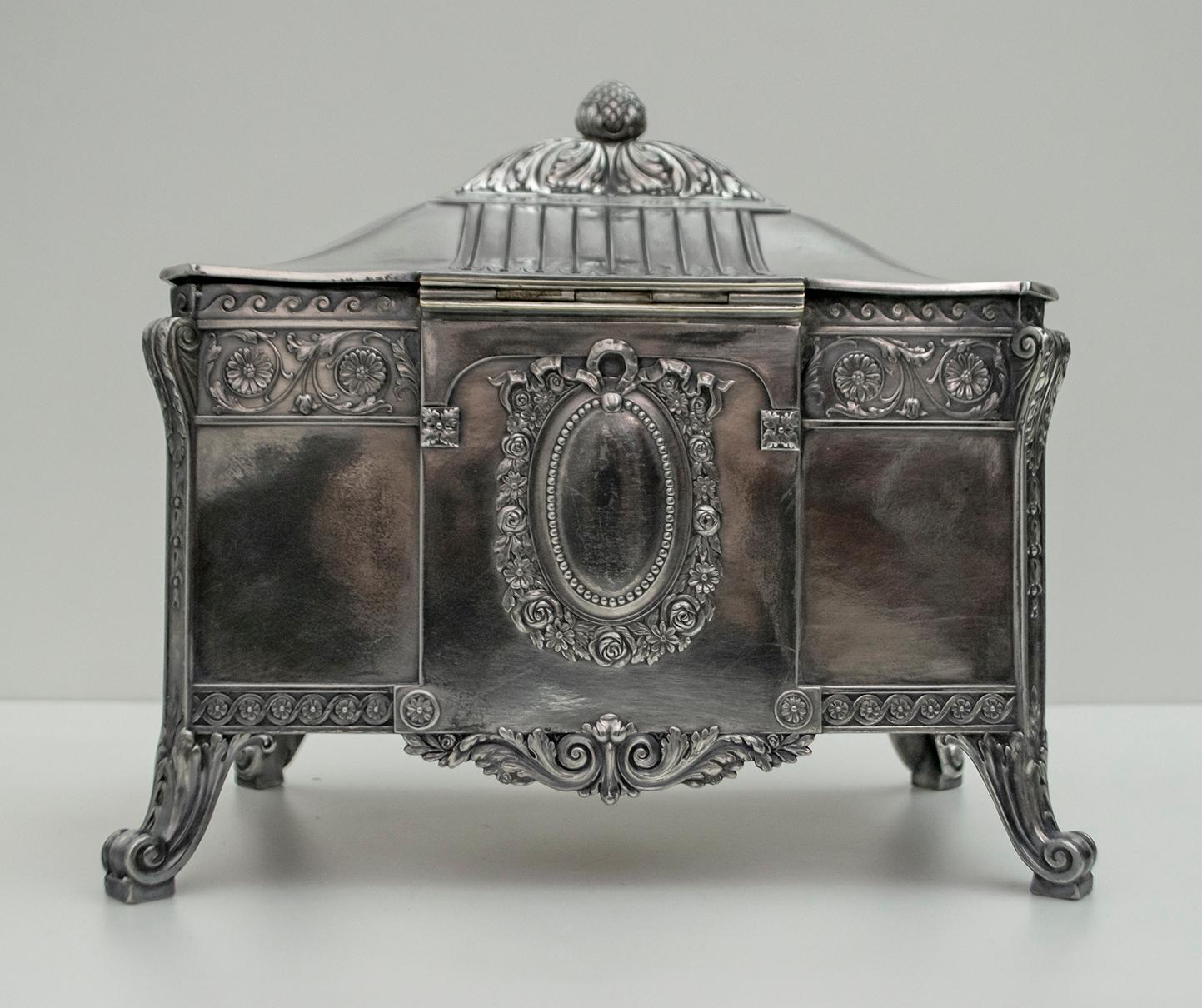 WMF Art Nouveau Germany Silver Plate Jewelery Box, 1900s For Sale 3