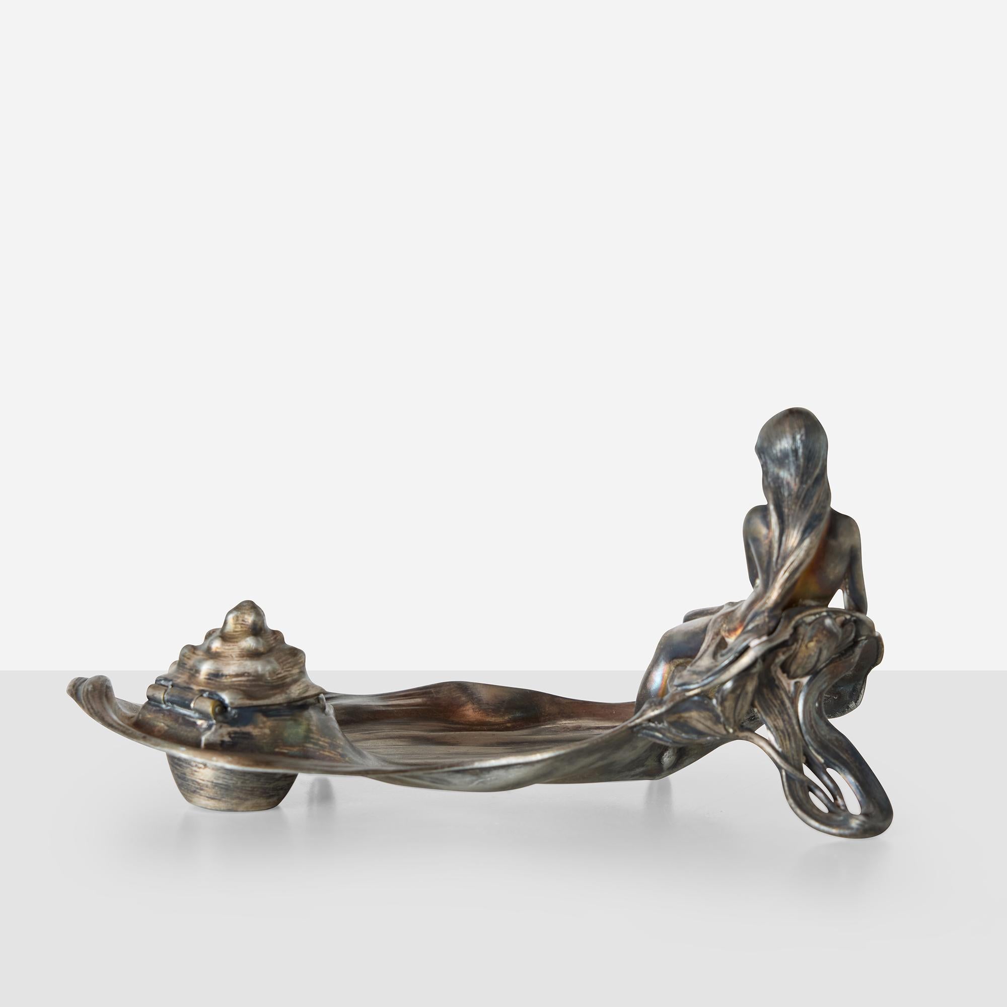 Tedesco Calamaio WMF Art Nouveau con figura reclinata in vendita