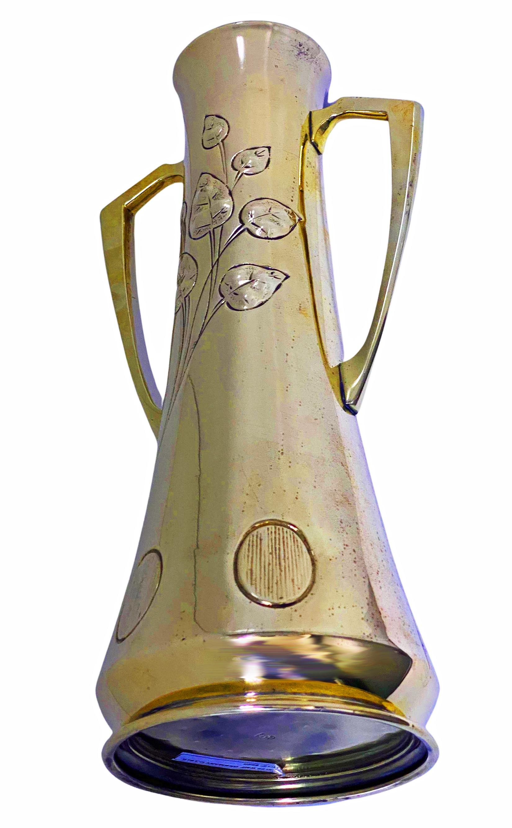 WMF Art Nouveau Jugendstil large Brass Vase C.1910. In Good Condition In Toronto, Ontario