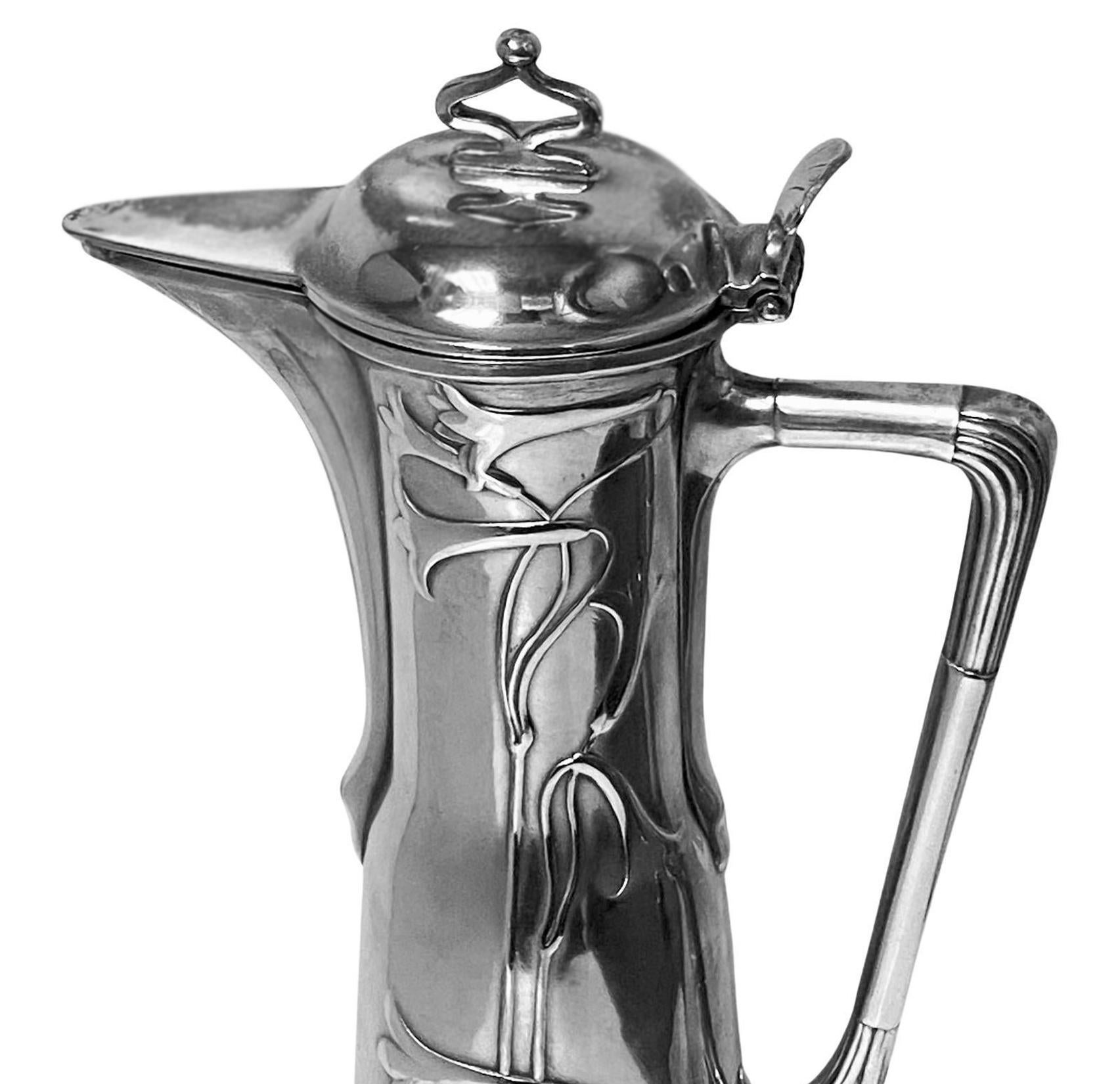 WMF Art Nouveau Jugendstil Pewter Claret Wine Jug C.1900 In Good Condition In Toronto, Ontario