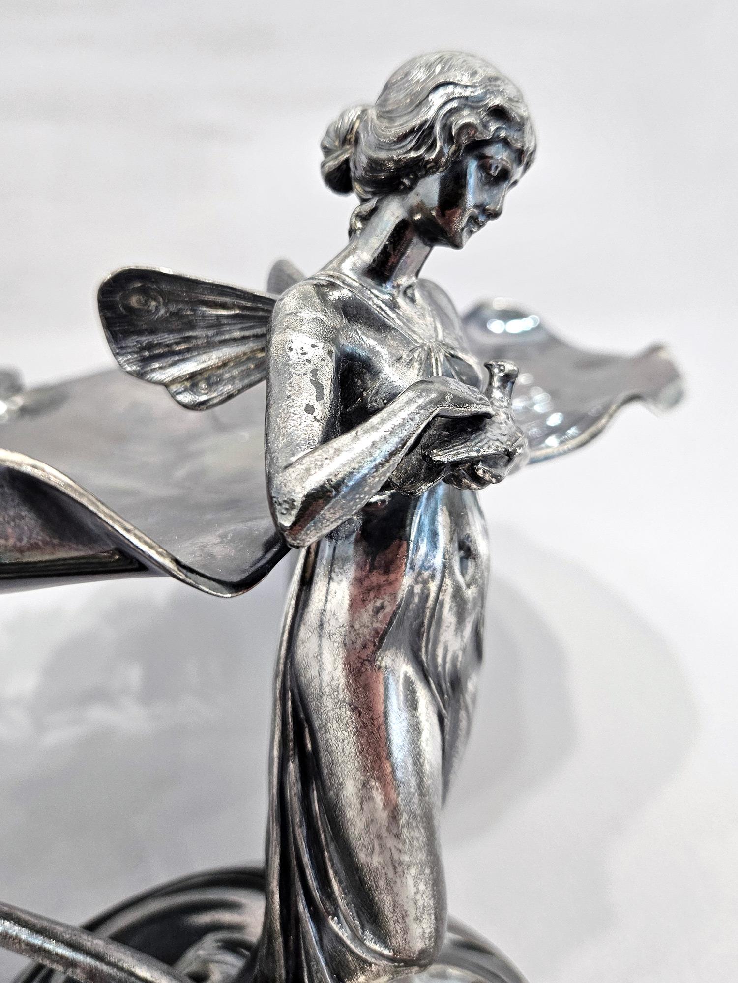 Inizio XX secolo WMF Vassoio portacarte centrotavola in argento Art Nouveau Jugendstil, Germania, 1910 ca. in vendita