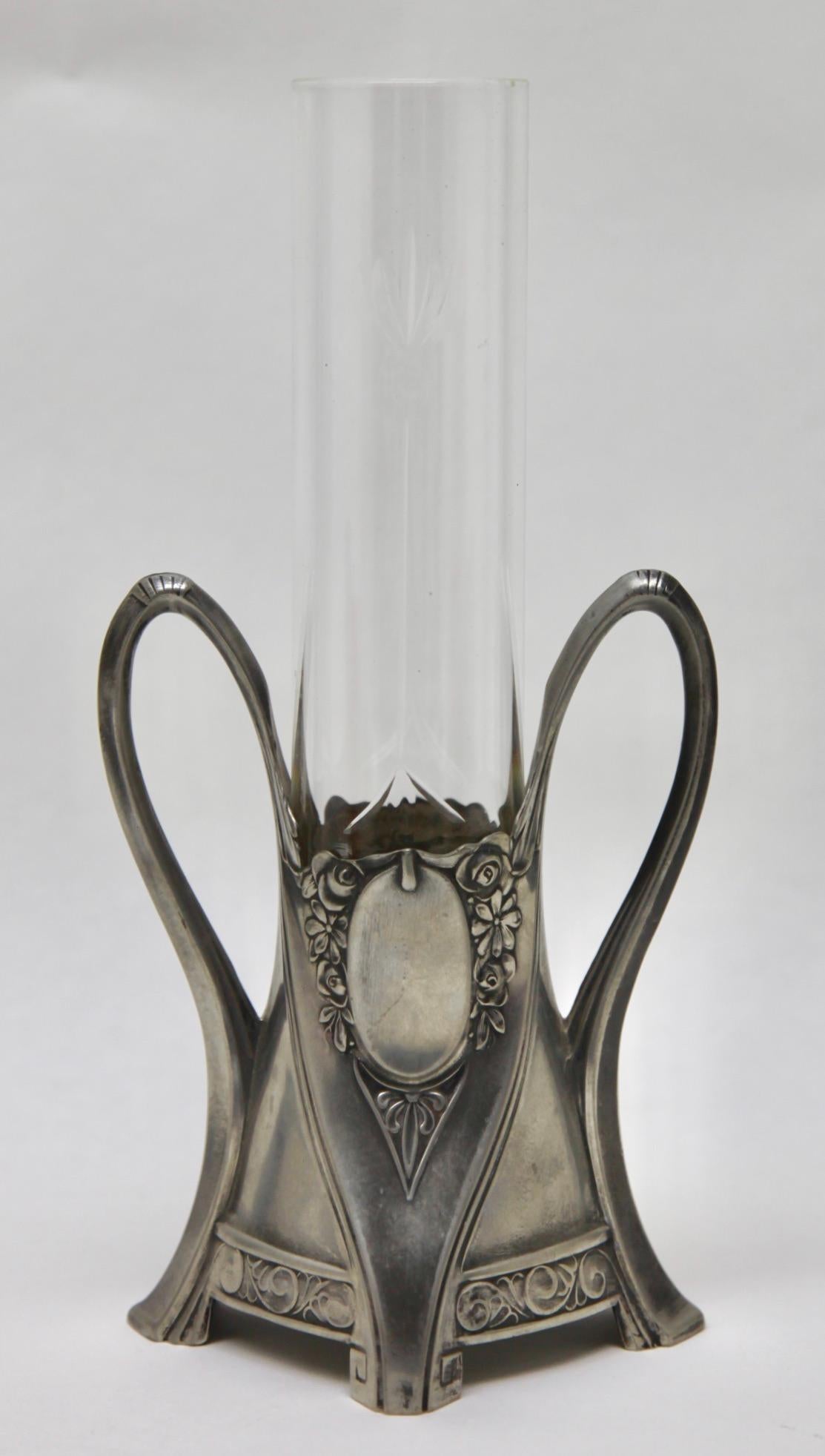 WMF Art Nouveau Sollifleur Whit Detailt Claire graviertes Glas mit Gravur, WMF (Art nouveau) im Angebot