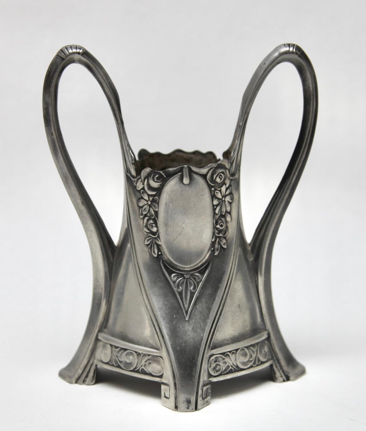 WMF Art Nouveau Sollifleur Whit Detailt Claire Engraved Glass For Sale 1