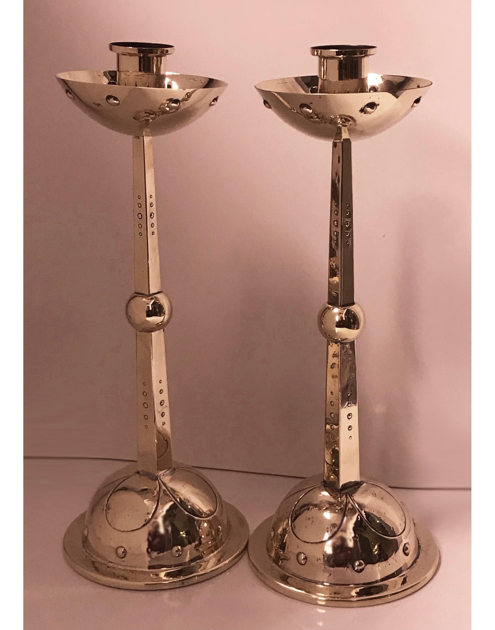 WMF Arts & Crafts Art Nouveau Jugendstil Candlesticks, Germany, circa 1900 In Good Condition In Toronto, Ontario