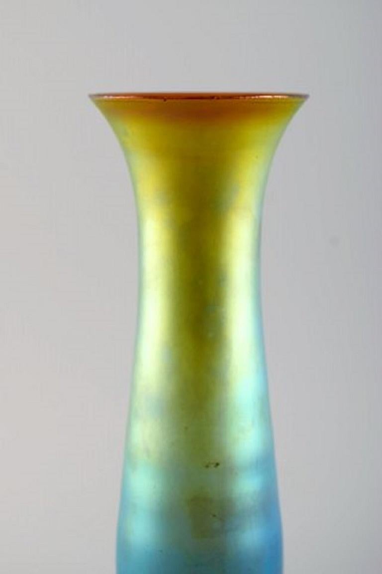 WMF, Germany, Vase in iridescent myra art glass, 1930s In Excellent Condition In Copenhagen, DK