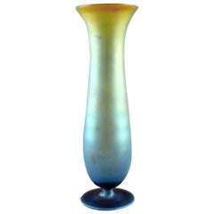 WMF:: Deutschland:: Vase aus schillerndem Myra-Kunstglas:: 1930er Jahre