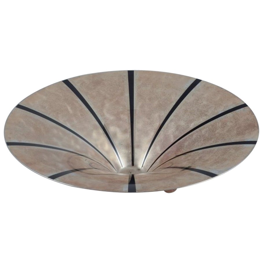 WMF, Germany, Large Art Deco Ikora Bowl in Plated Silver Inlaid with Brass
