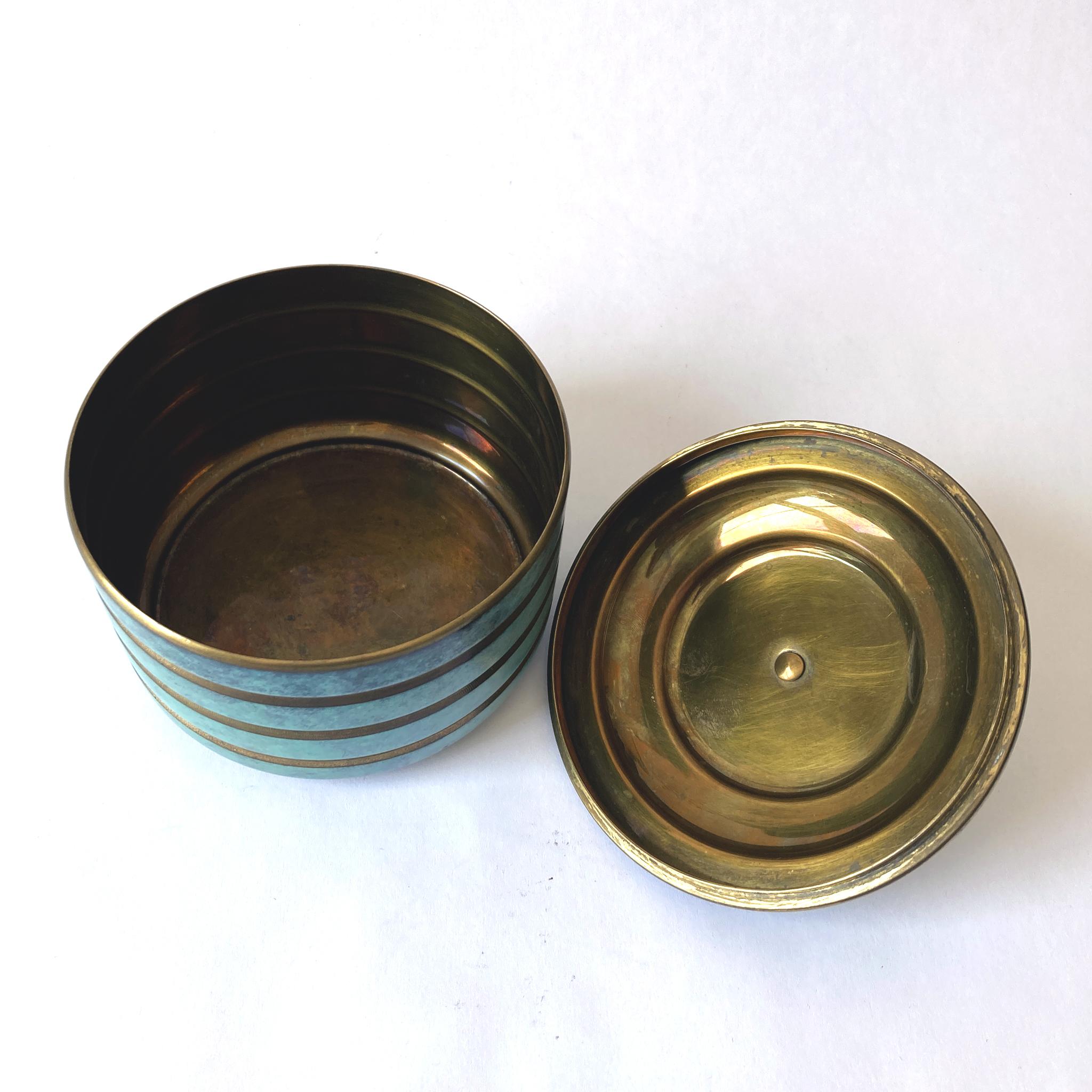 WMF Ikora Green Patinated Metal Round Lidded Box, 1920s 1