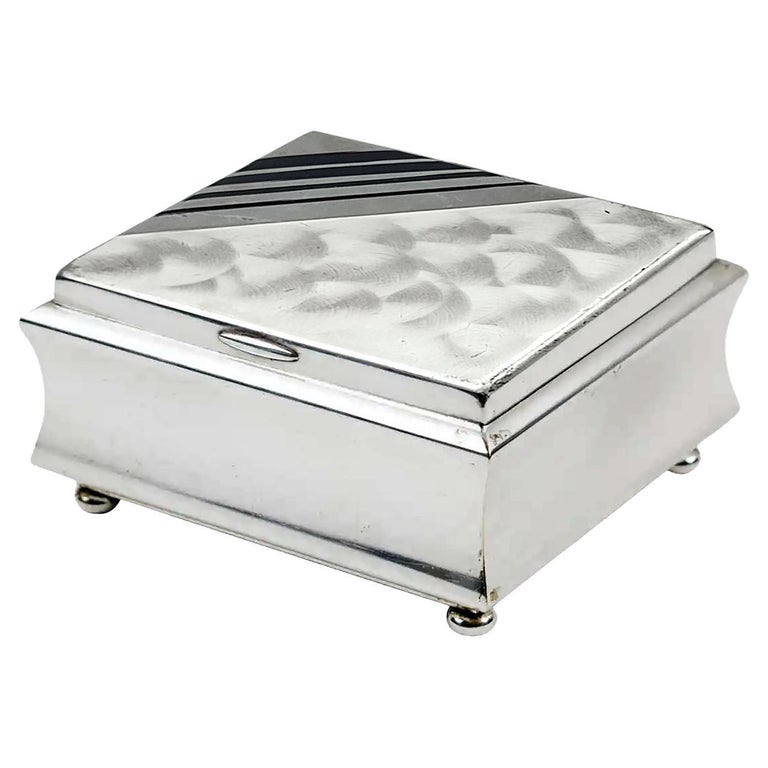 Sold at Auction: Hermès Sterling Silver Table Cigarette Box; Together with  a Puiforcat Silver Plated Table Cigarette Box