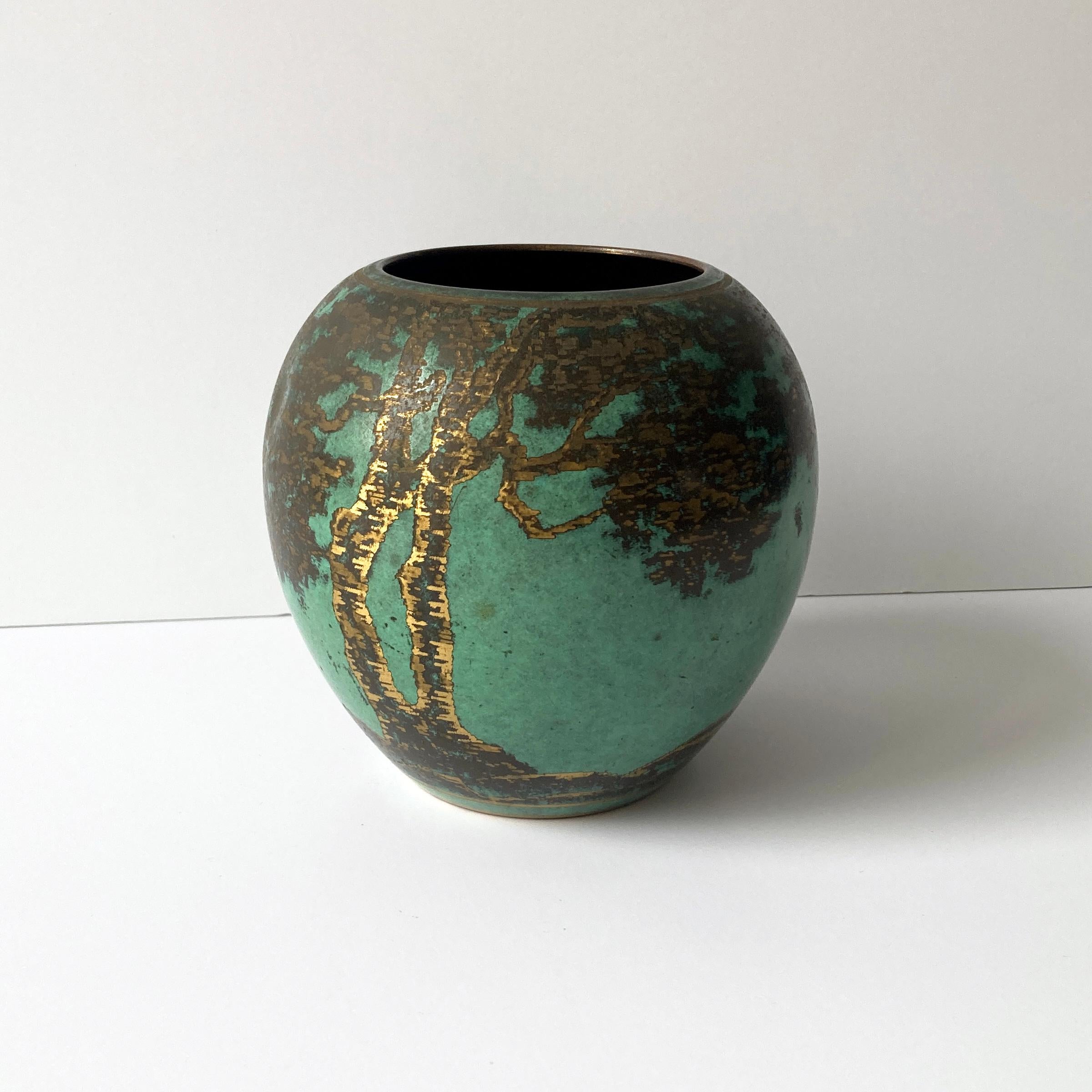 Art Déco WMF Ikora Green Patinated Art Deco Vaso rotondo in metallo con alberi, anni '30 in vendita