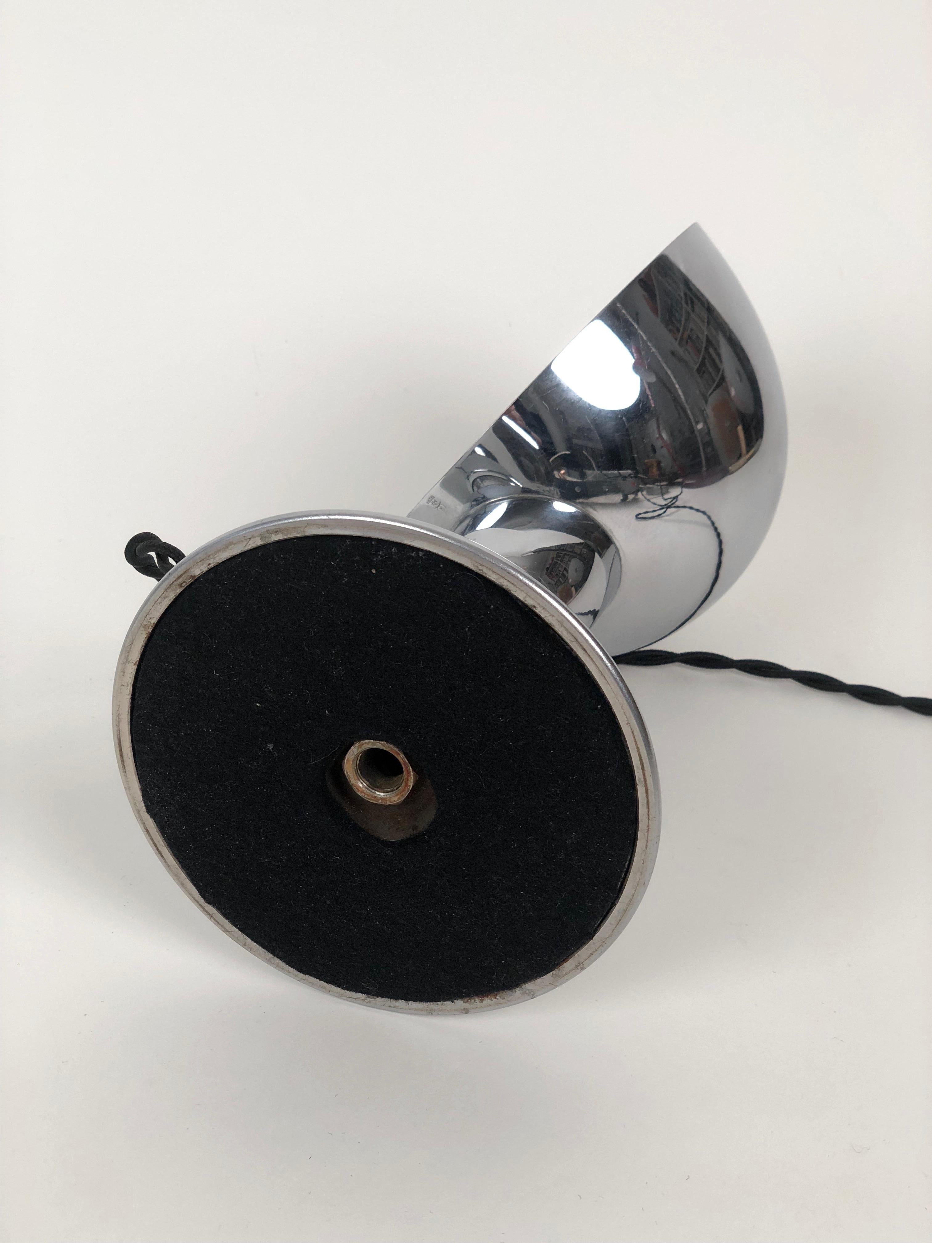 WMF Ikora Table Lamp / Wall Reflector in Bauhaus Manner from the 1930s Chrome In Good Condition For Sale In Vienna, Austria