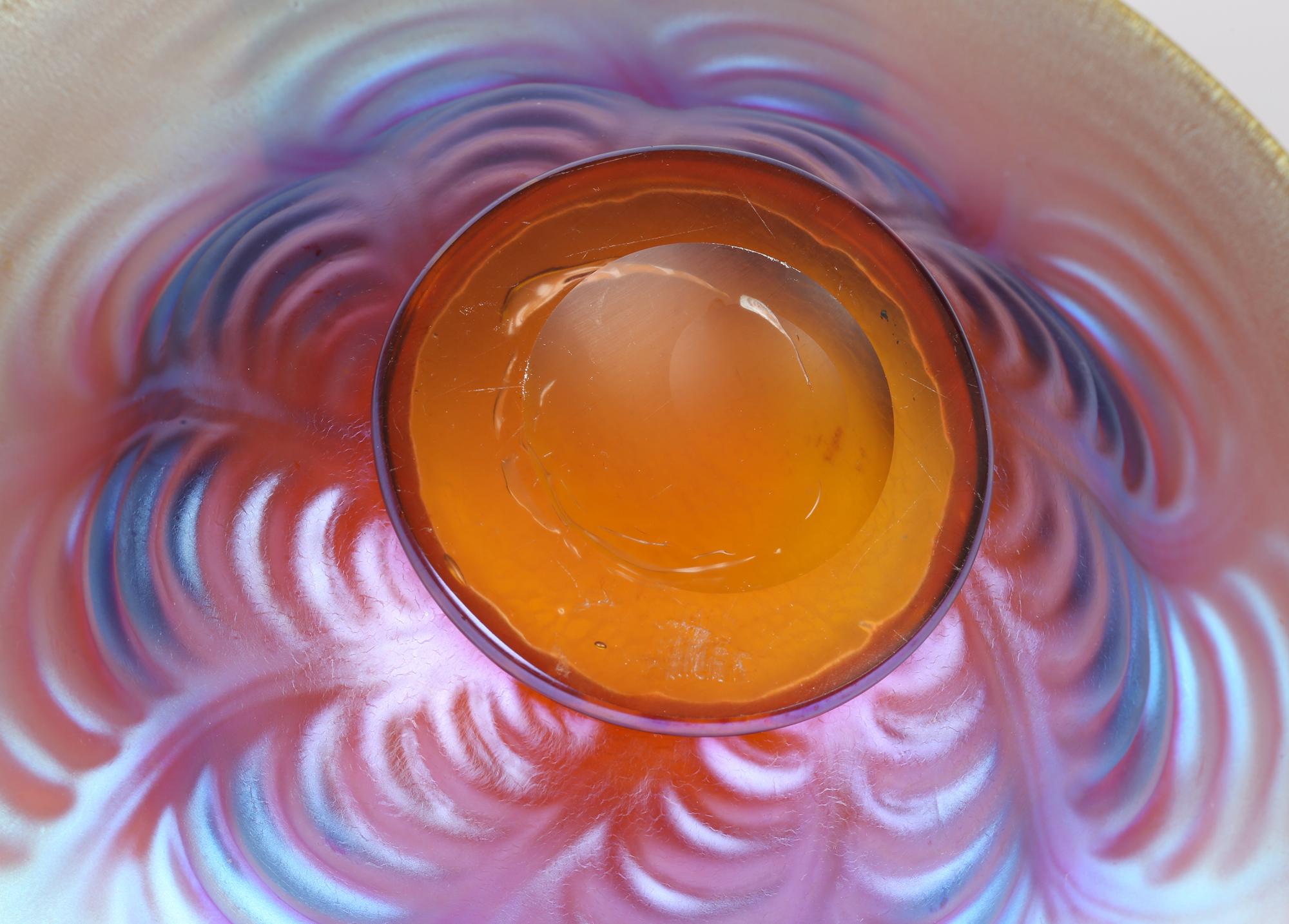 WMF Karl Wiedmann Art Deco Myra Kristal Iridescent Amber Art Glass Bowl In Good Condition In Bishop's Stortford, Hertfordshire