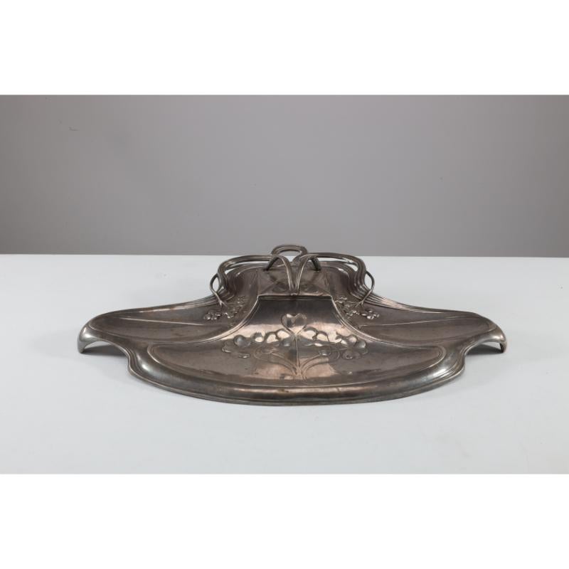 WMF Secessionist Art Nouveau Pewter Inkstand of Rectangular Organic Flowing Form For Sale 4