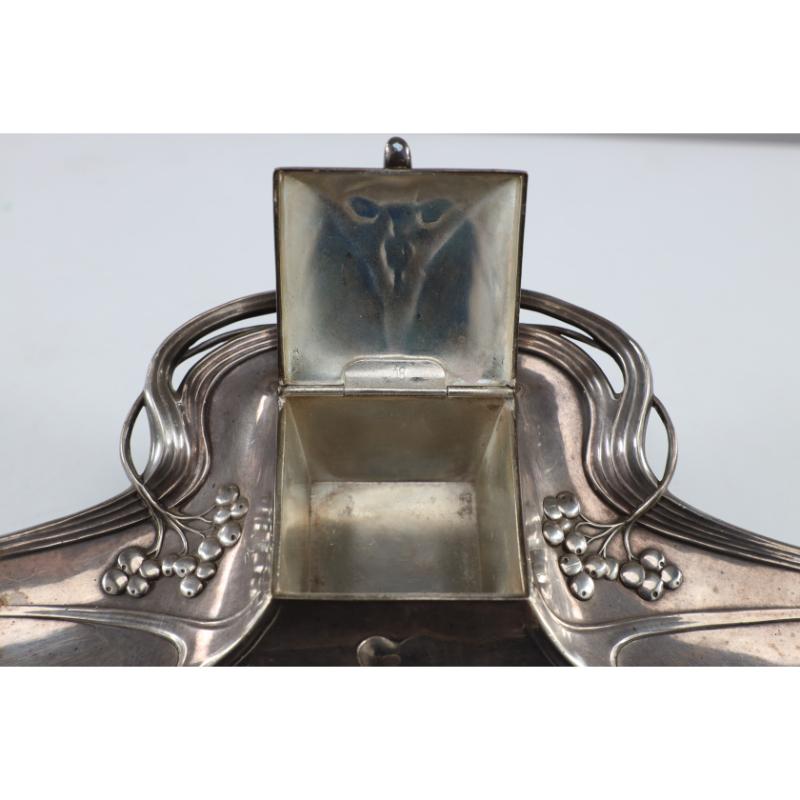 WMF Secessionist Art Nouveau Pewter Inkstand of Rectangular Organic Flowing Form For Sale 6