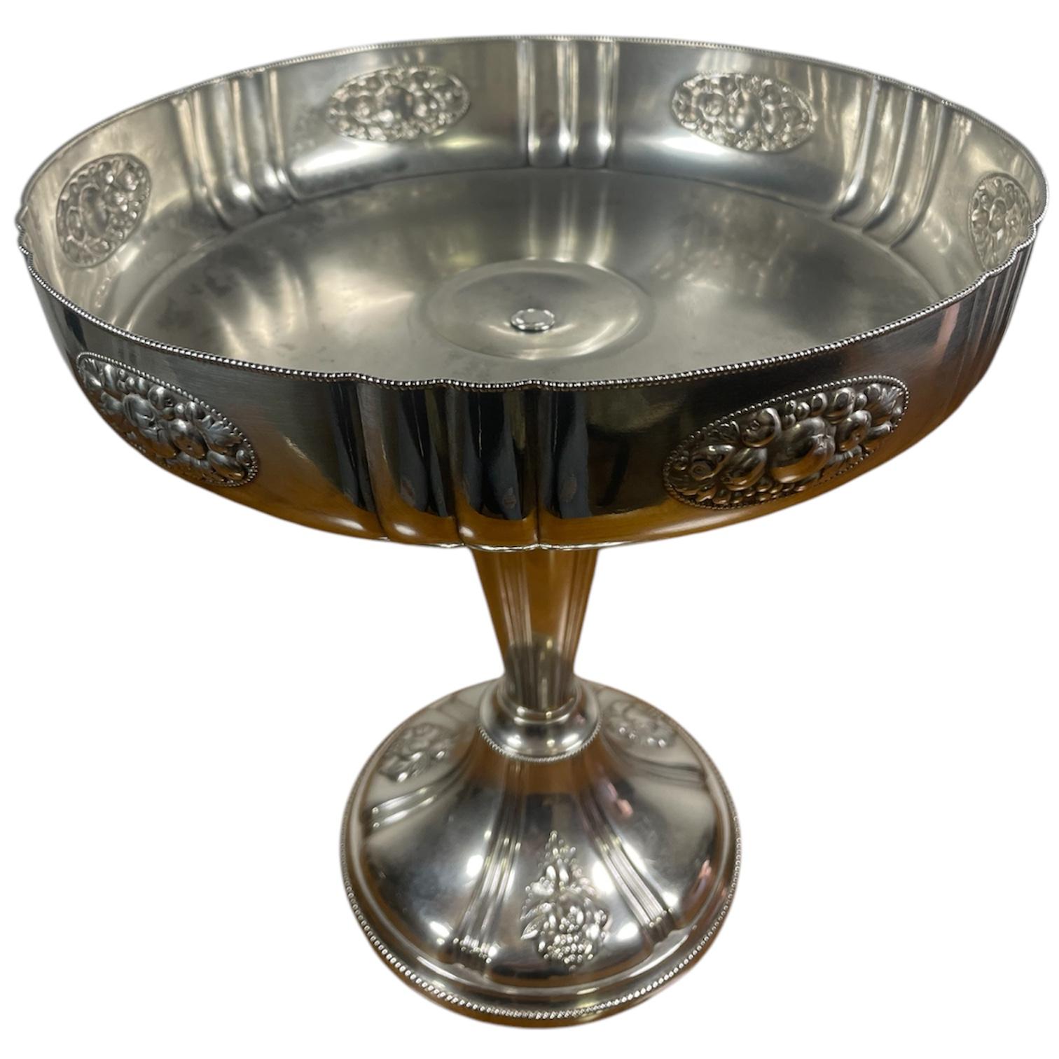 WMF Versilberte Obstschale Art Deco (Deutsch) im Angebot