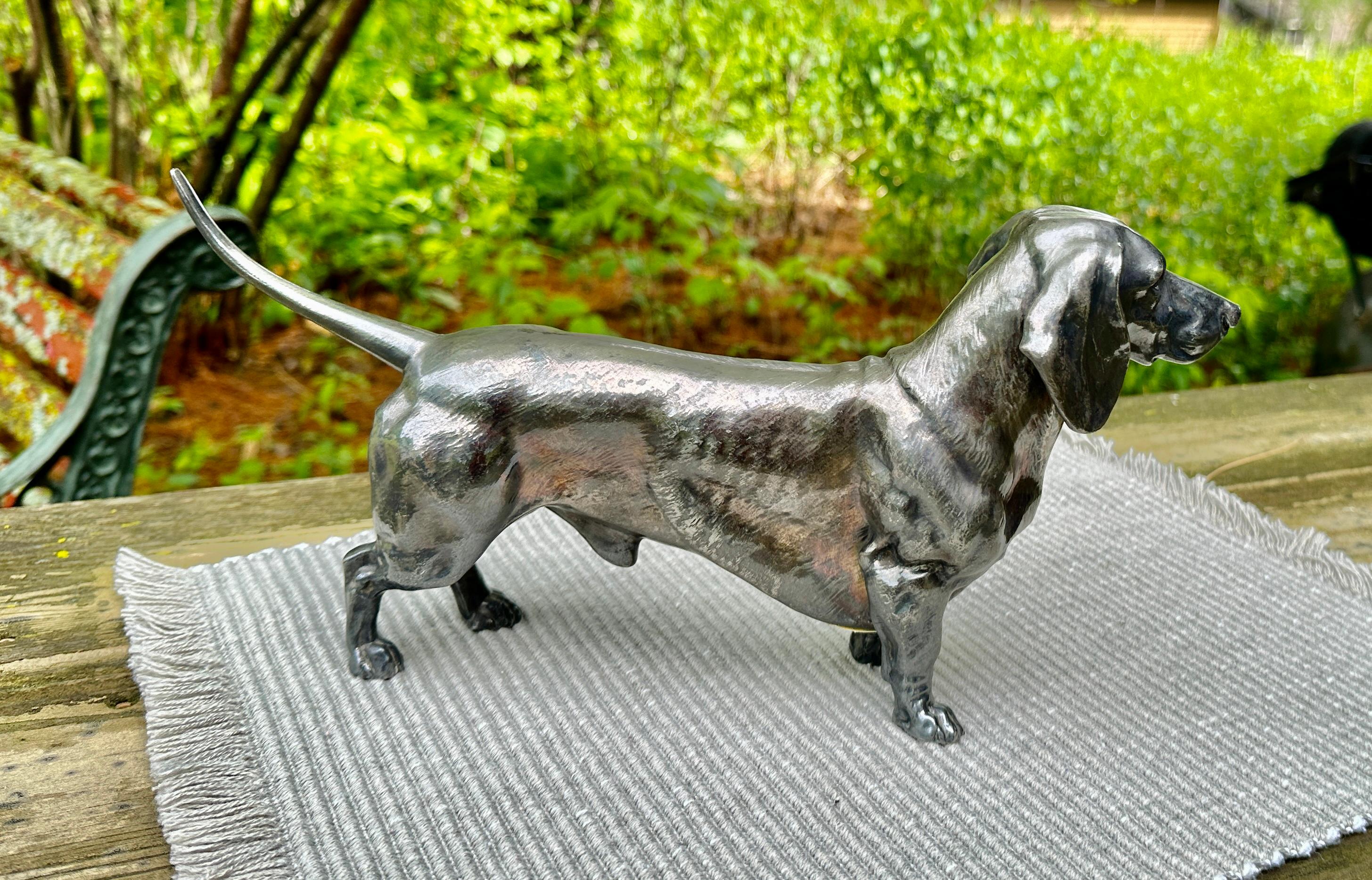 WMF Silverplate Dachshund Dog Figure Monumental 14 Inch Rare Circa 1880 Art Nouveau en venta